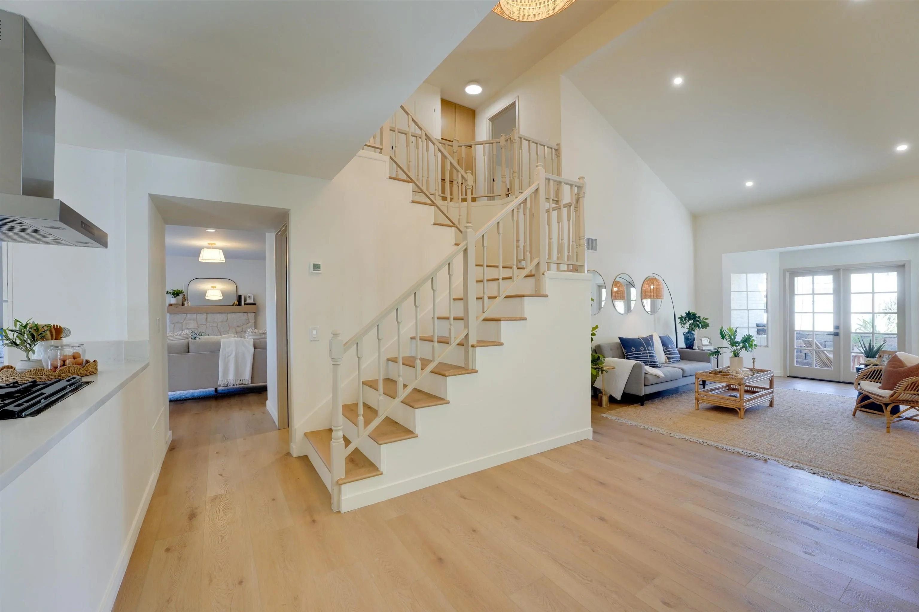 https://cdn.realtyfeed.com/cdn/127/260024906/354d502c9a2c460b312c67385a3543f3.webp