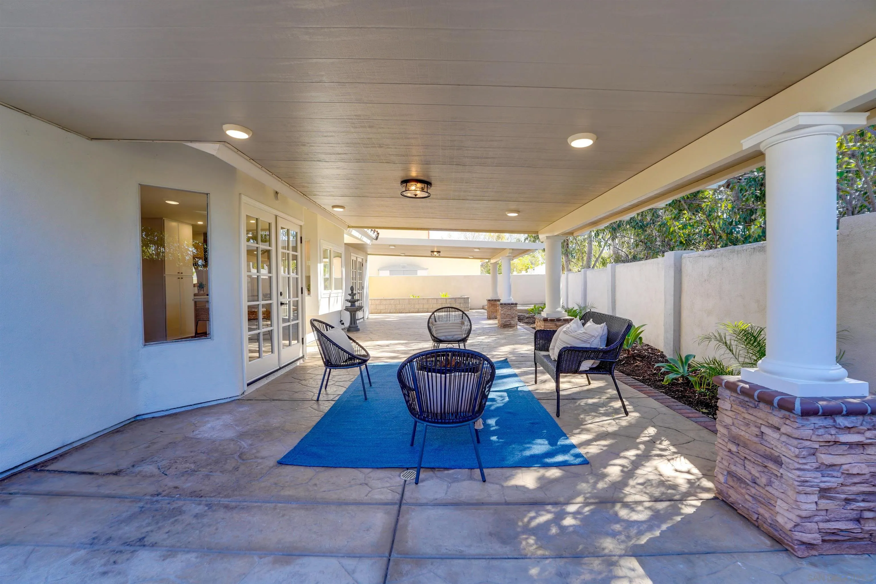 https://cdn.realtyfeed.com/cdn/127/260024906/7d0b186994d2e697b1ca412401f9d4fa.webp