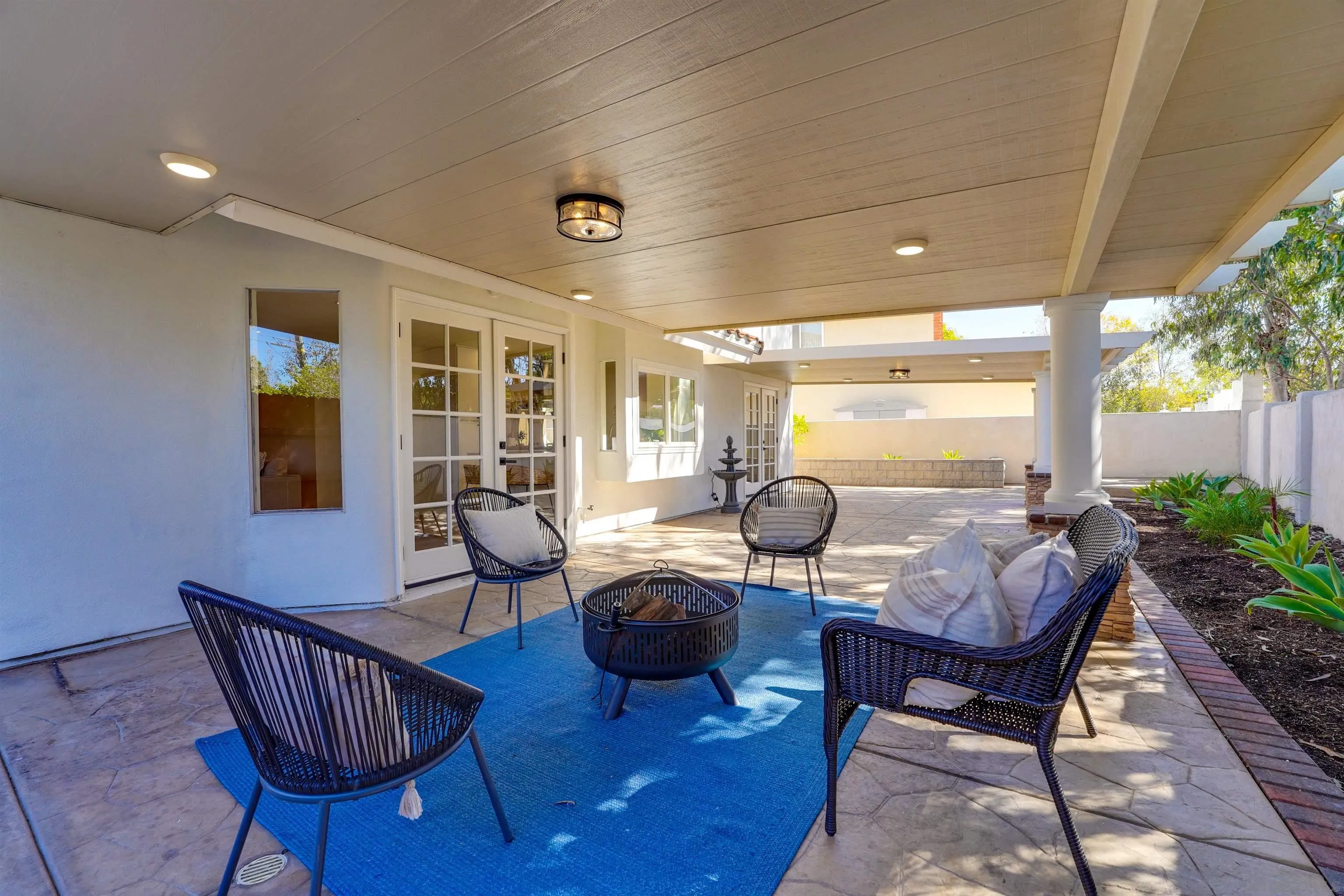 https://cdn.realtyfeed.com/cdn/127/260024906/83a3a005fb5d3c3b2790e1cb54bbb21d.webp