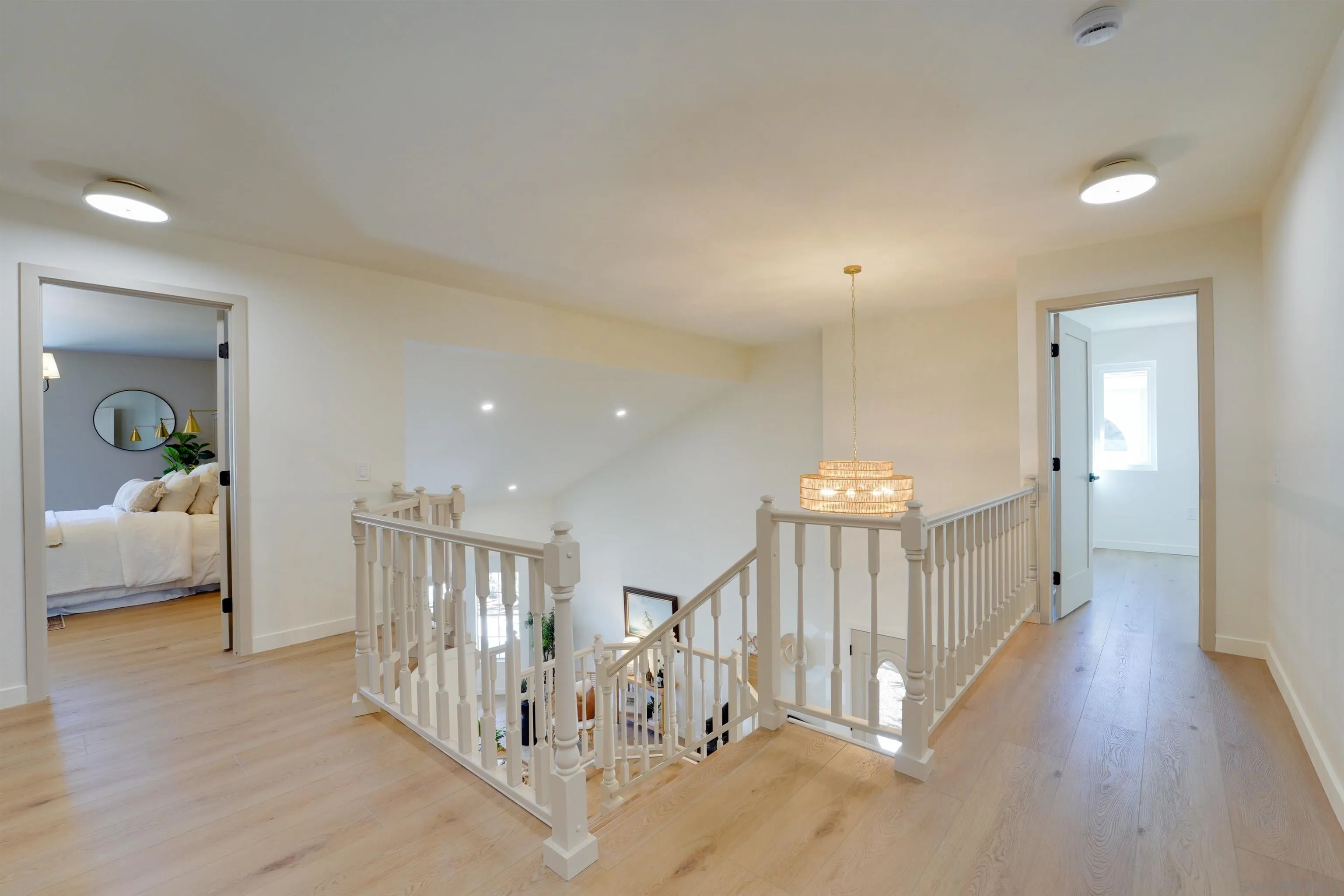 https://cdn.realtyfeed.com/cdn/127/260024906/c87d0a2de3f414458f0593adc40b92b9.webp
