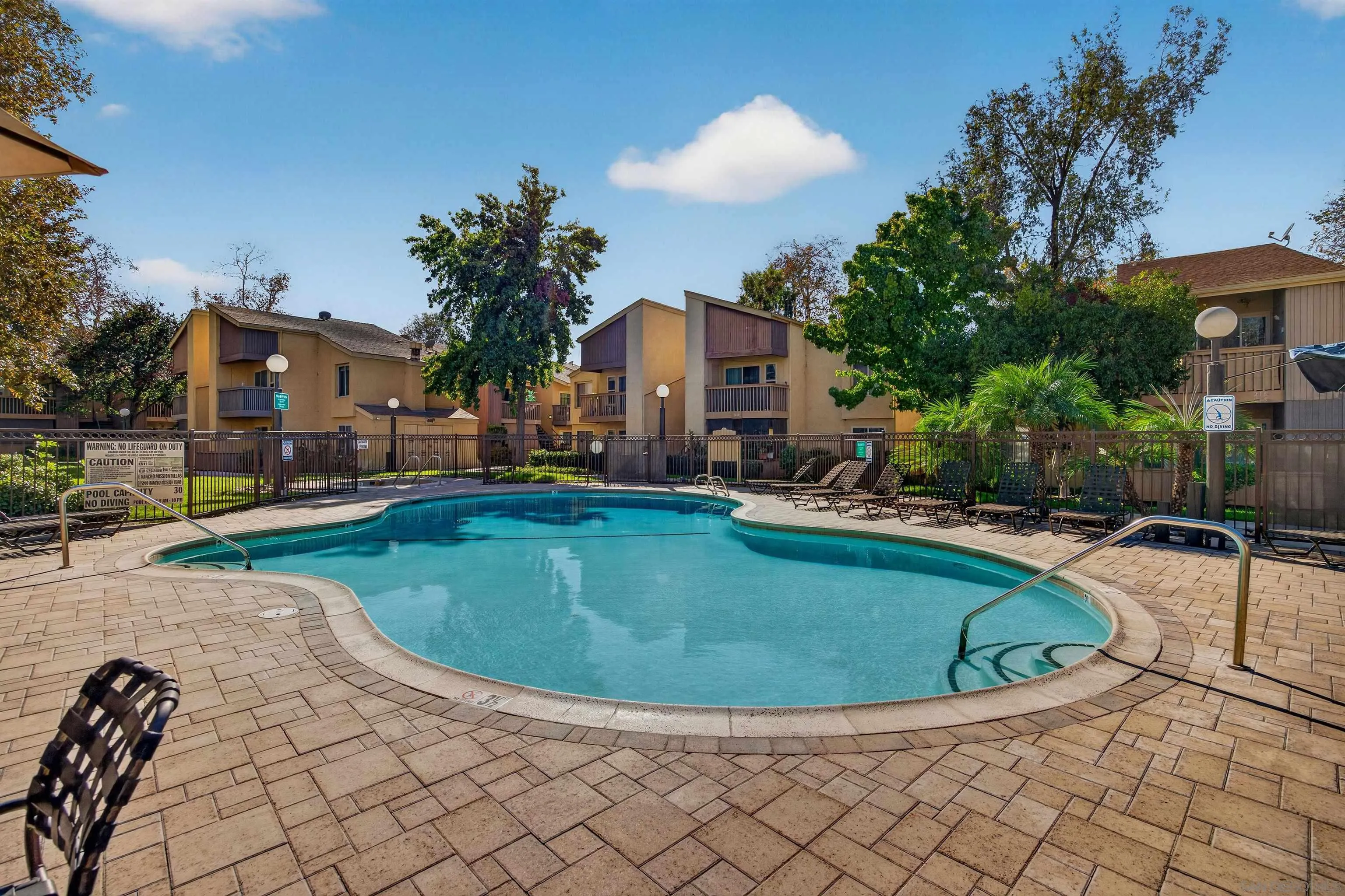 6070 Rancho Mission Rd, #437, San Diego, CA 92108