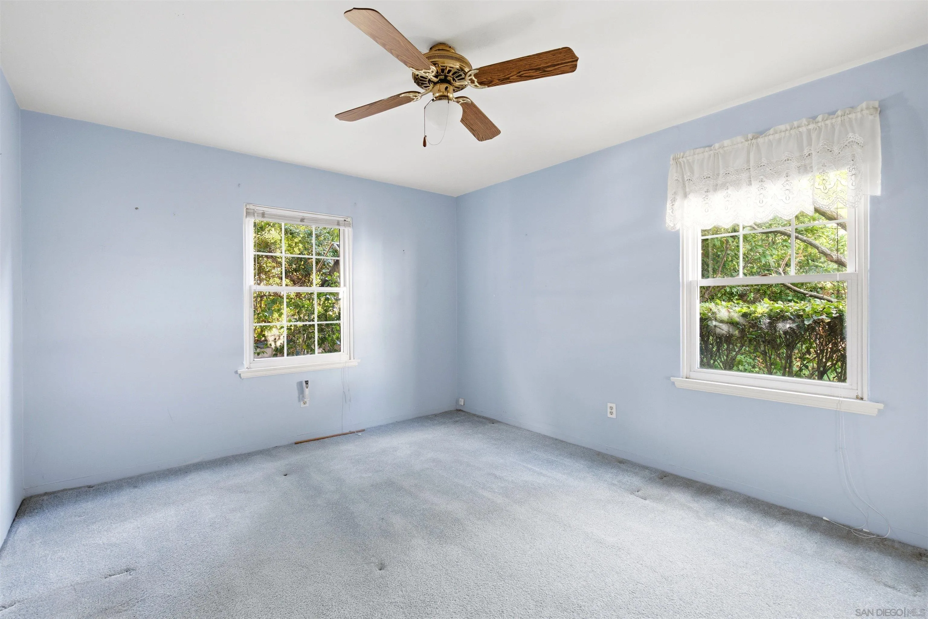 https://cdn.realtyfeed.com/cdn/127/260024925/cd5ff88aac8186cddb580ac5f08ef17c.webp