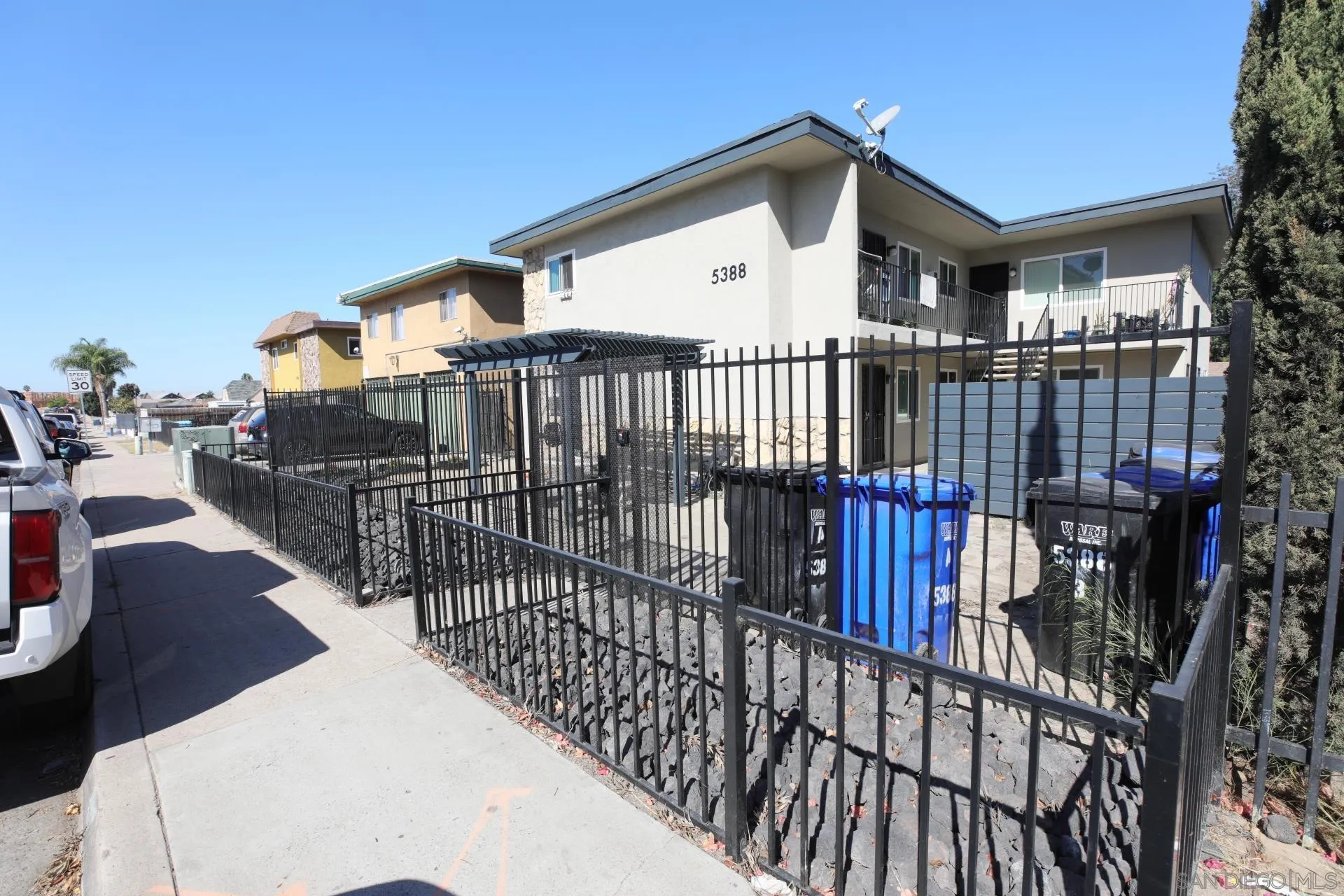 Property photo 2