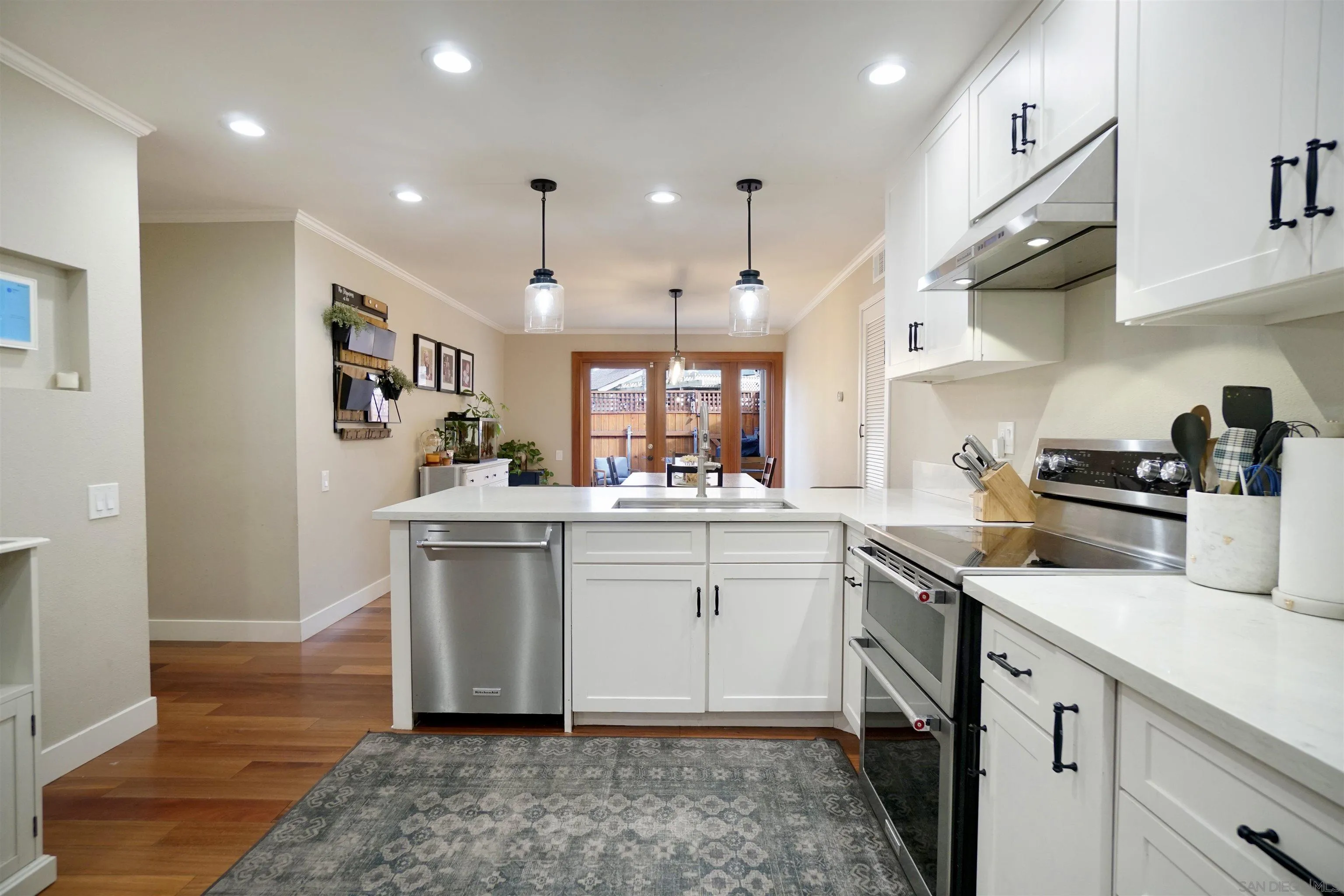 https://cdn.realtyfeed.com/cdn/127/260024933/522dae20d4bc8d789bfe9a60f50a946d.webp