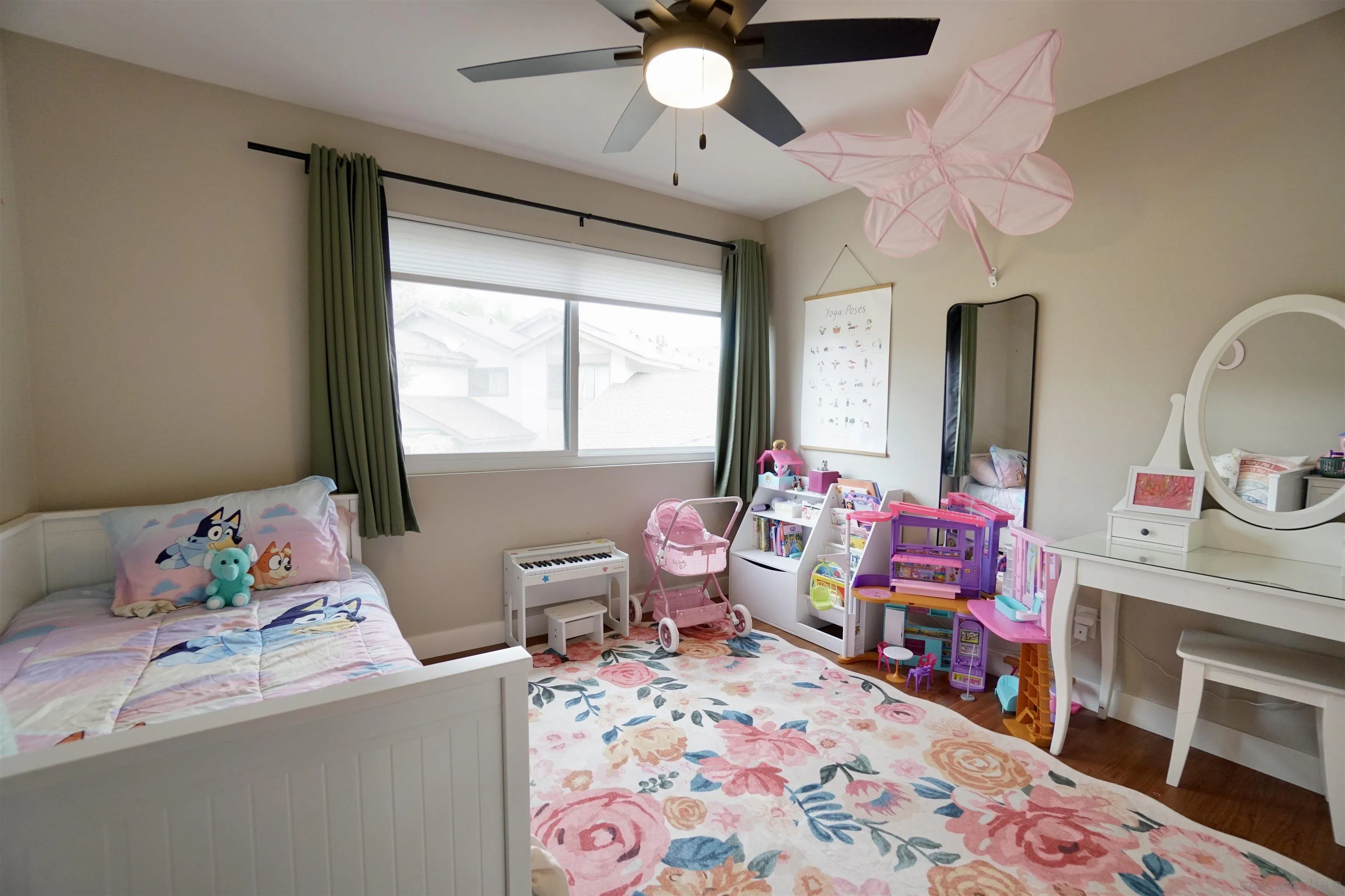 https://cdn.realtyfeed.com/cdn/127/260024933/57345c4a7120535711d2c51e9c16d59c.webp