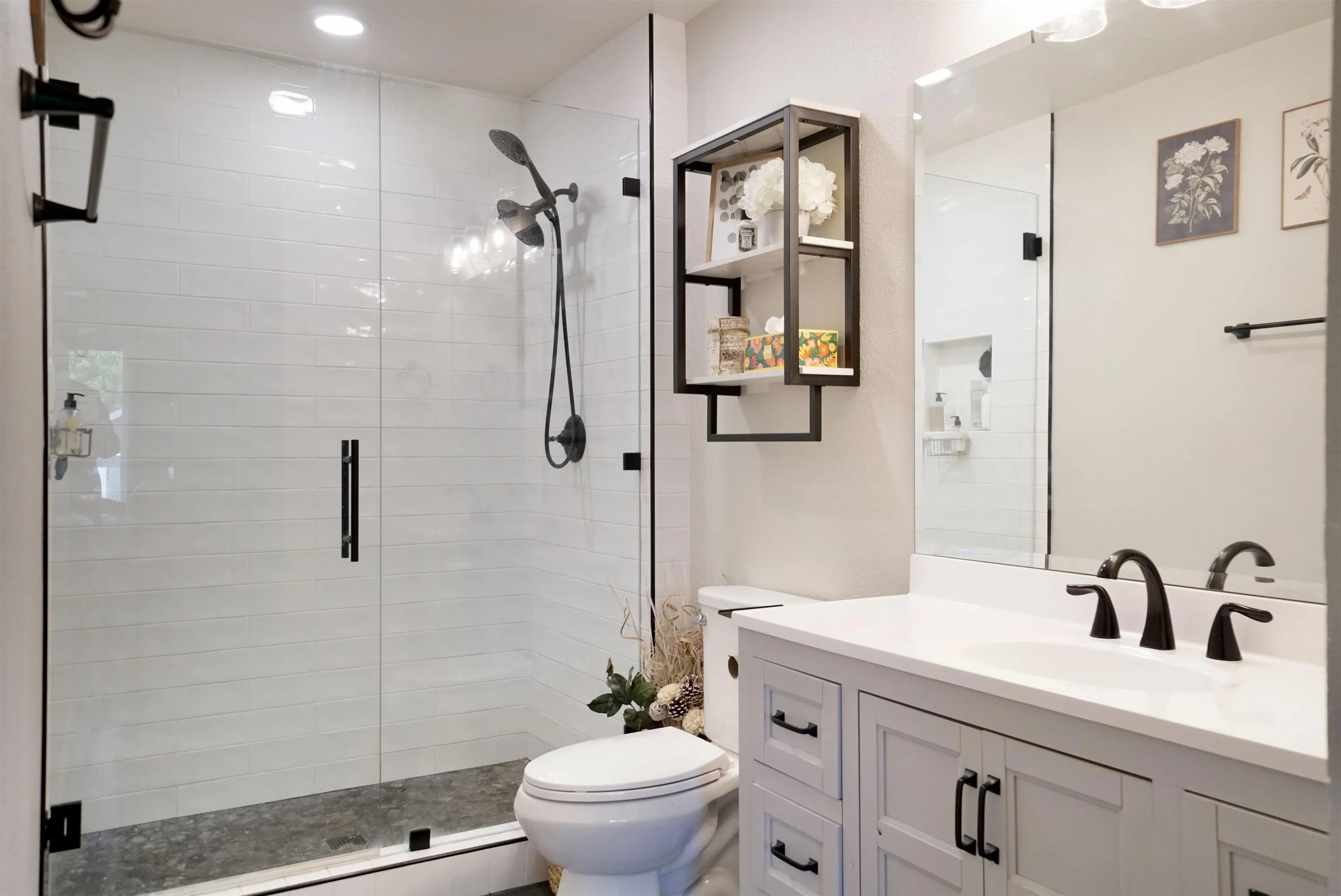 https://cdn.realtyfeed.com/cdn/127/260024933/bc64dfa5b9e005dc9af13c627eed1749.webp