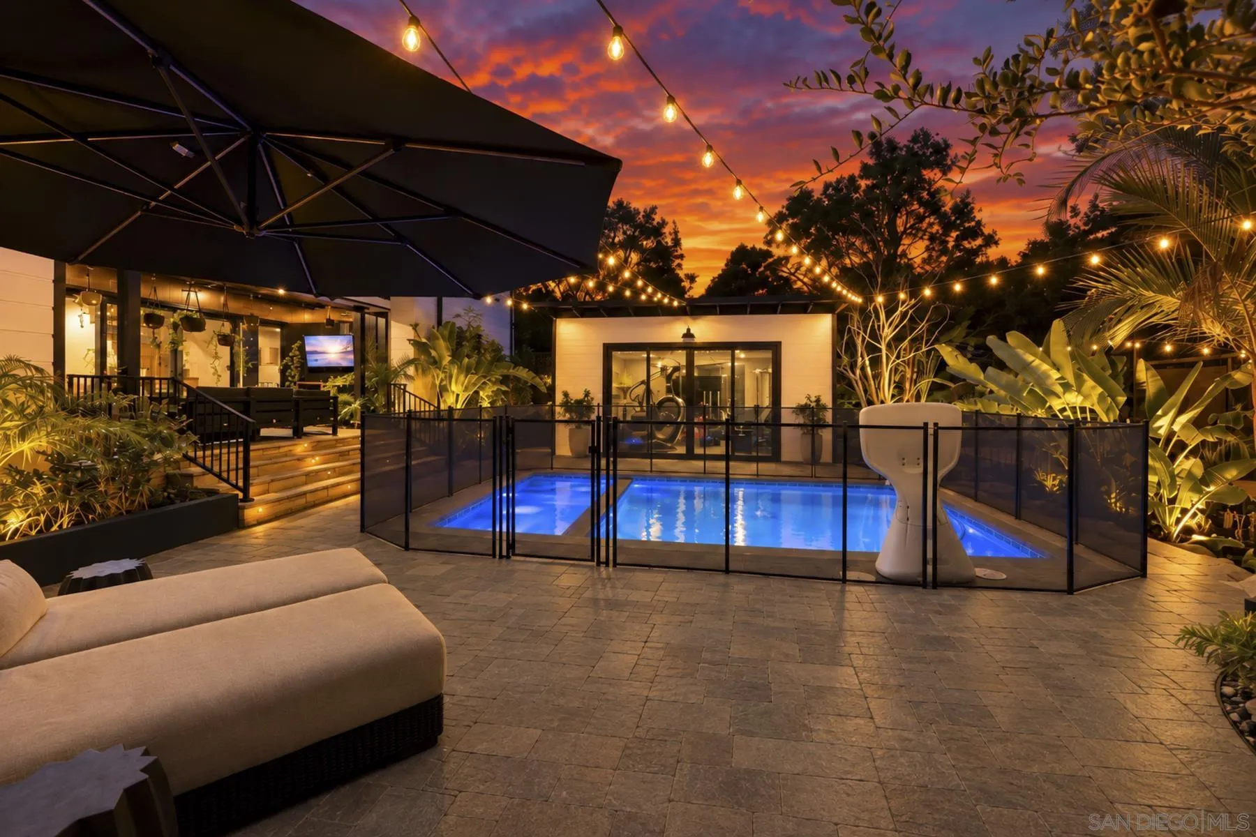 https://cdn.realtyfeed.com/cdn/127/260024937/0d6a9e42278330e7cdd117ccb3ec3d07.webp