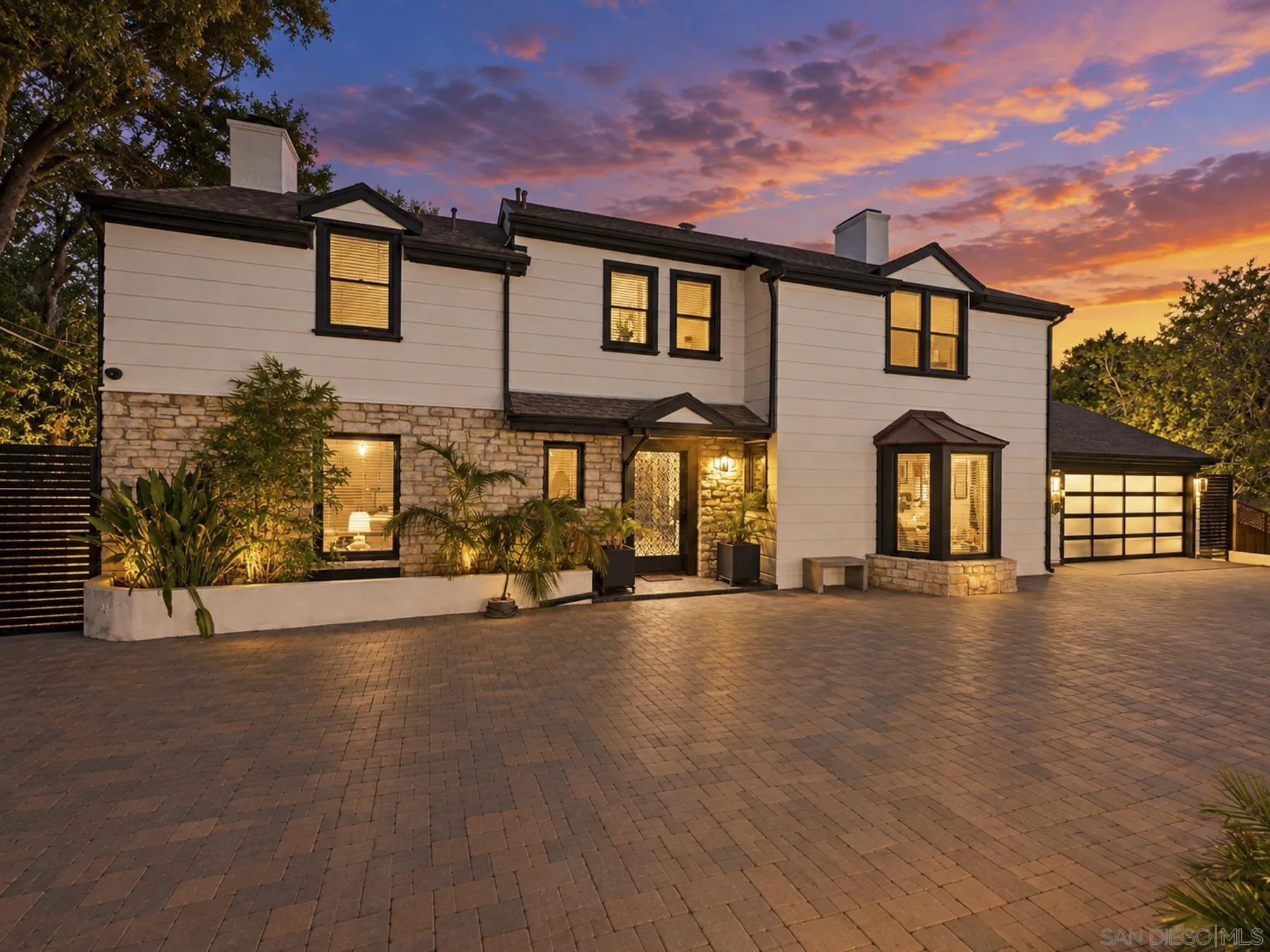 https://cdn.realtyfeed.com/cdn/127/260024937/2448f98e76e59ca881c5ae52bf971855.webp