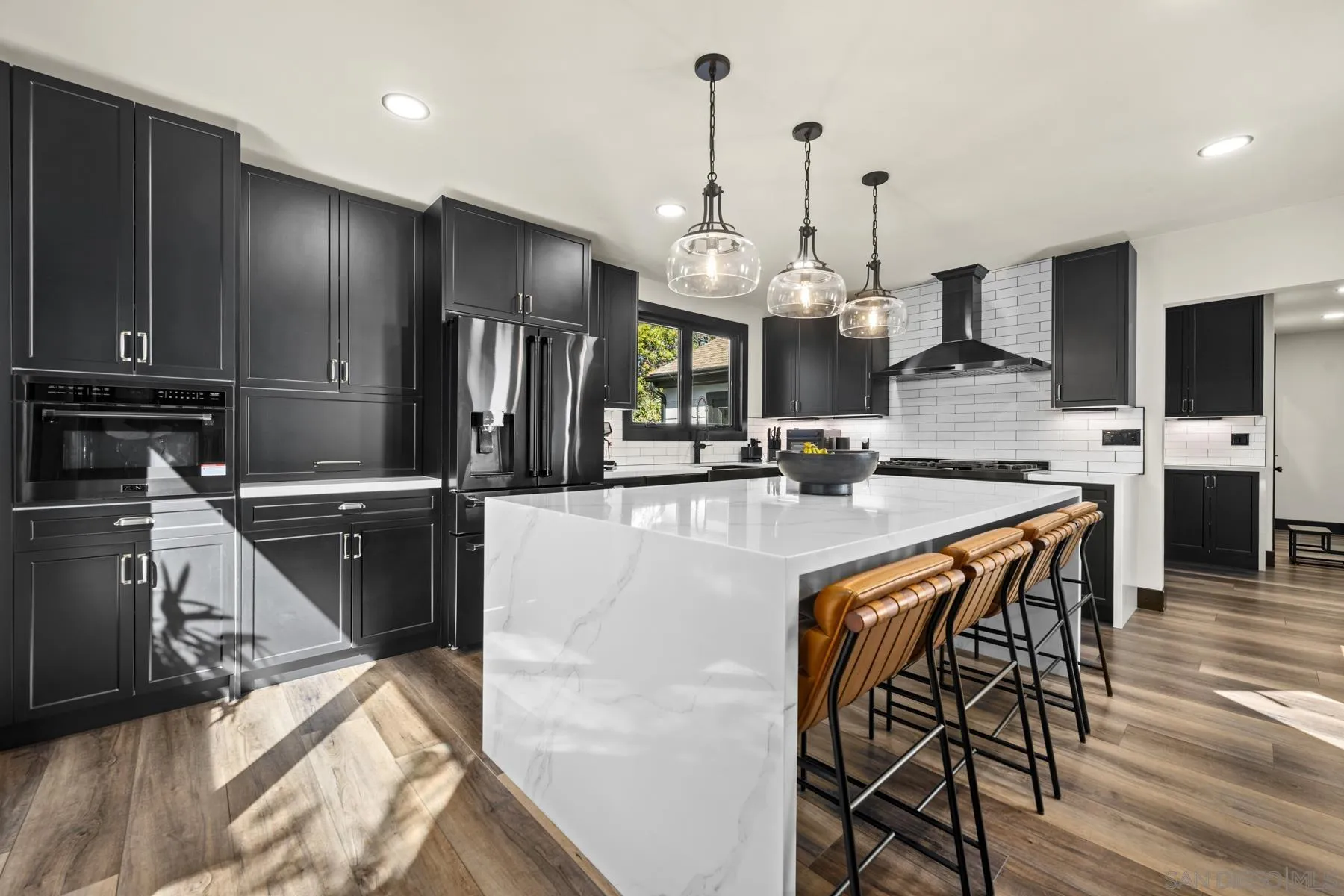 https://cdn.realtyfeed.com/cdn/127/260024937/5c1b43c3c75a3a72b4c8eed88340d5bd.webp