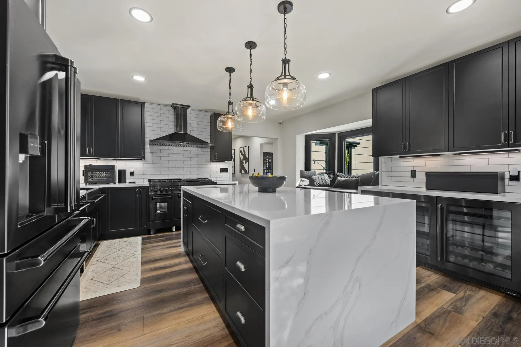 https://cdn.realtyfeed.com/cdn/127/260024937/66f3e571de87ddc1539a426d1338f5d3.webp