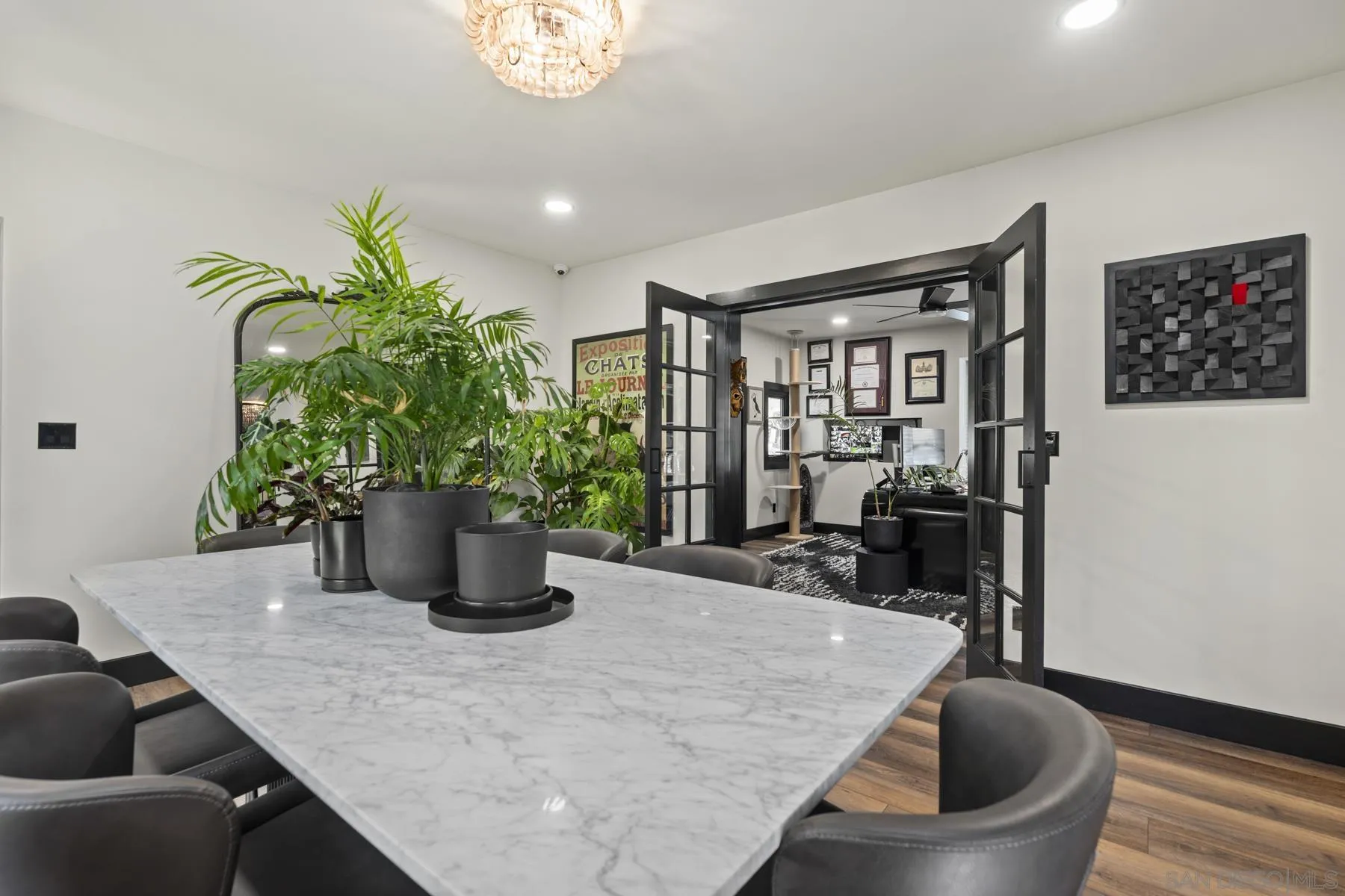https://cdn.realtyfeed.com/cdn/127/260024937/75a4ea8b67e3064b9c0802d305249803.webp