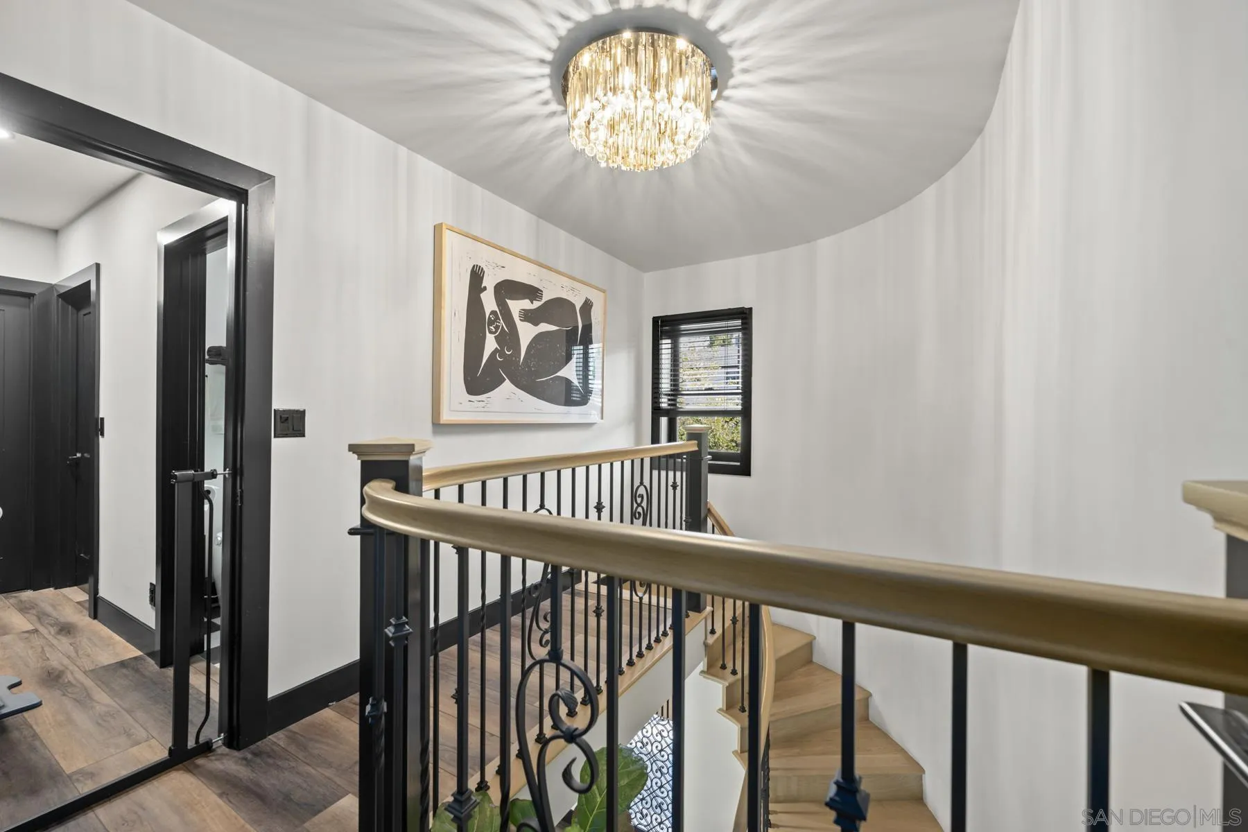 https://cdn.realtyfeed.com/cdn/127/260024937/7ea9525d83265a7b490e19aacc4ee582.webp
