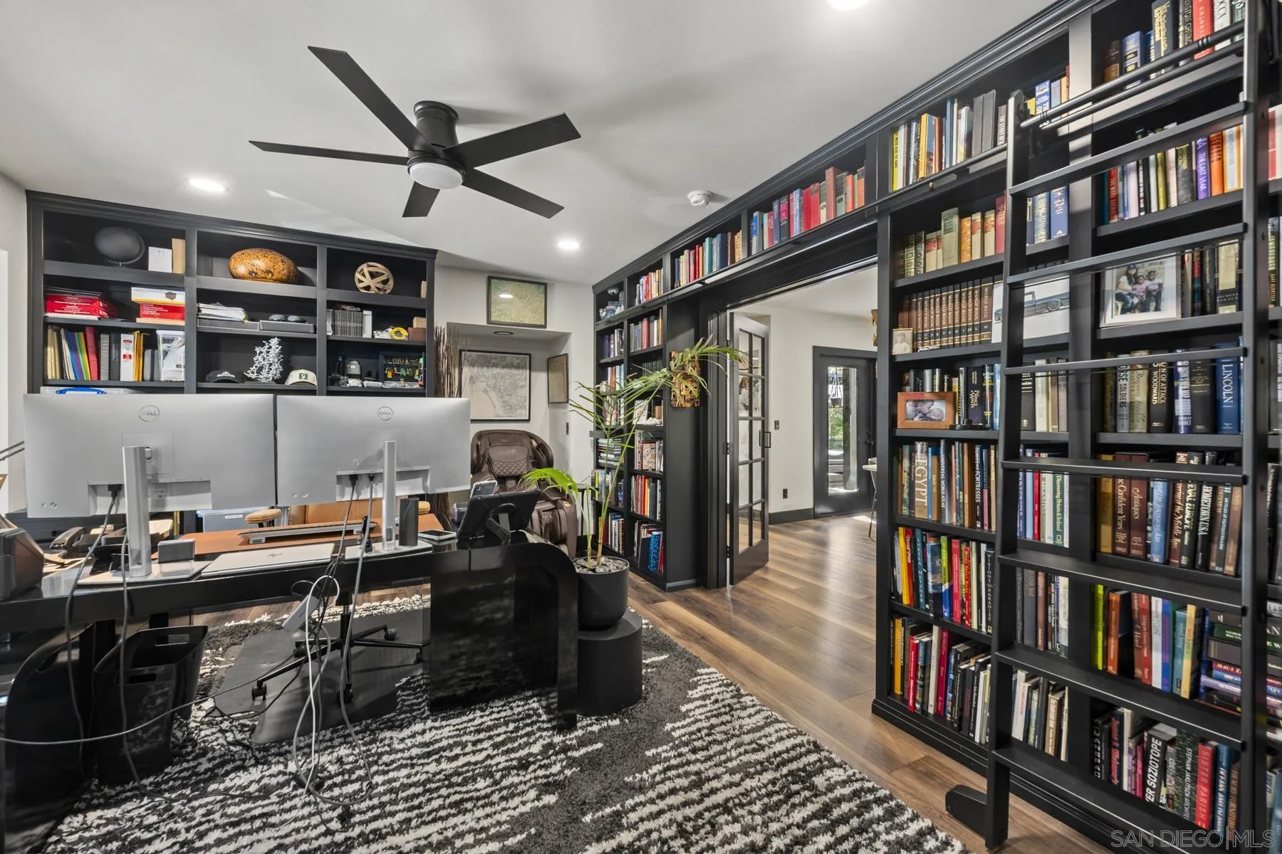 https://cdn.realtyfeed.com/cdn/127/260024937/c6b850225641fbe8ef7d0004fae454a5.webp