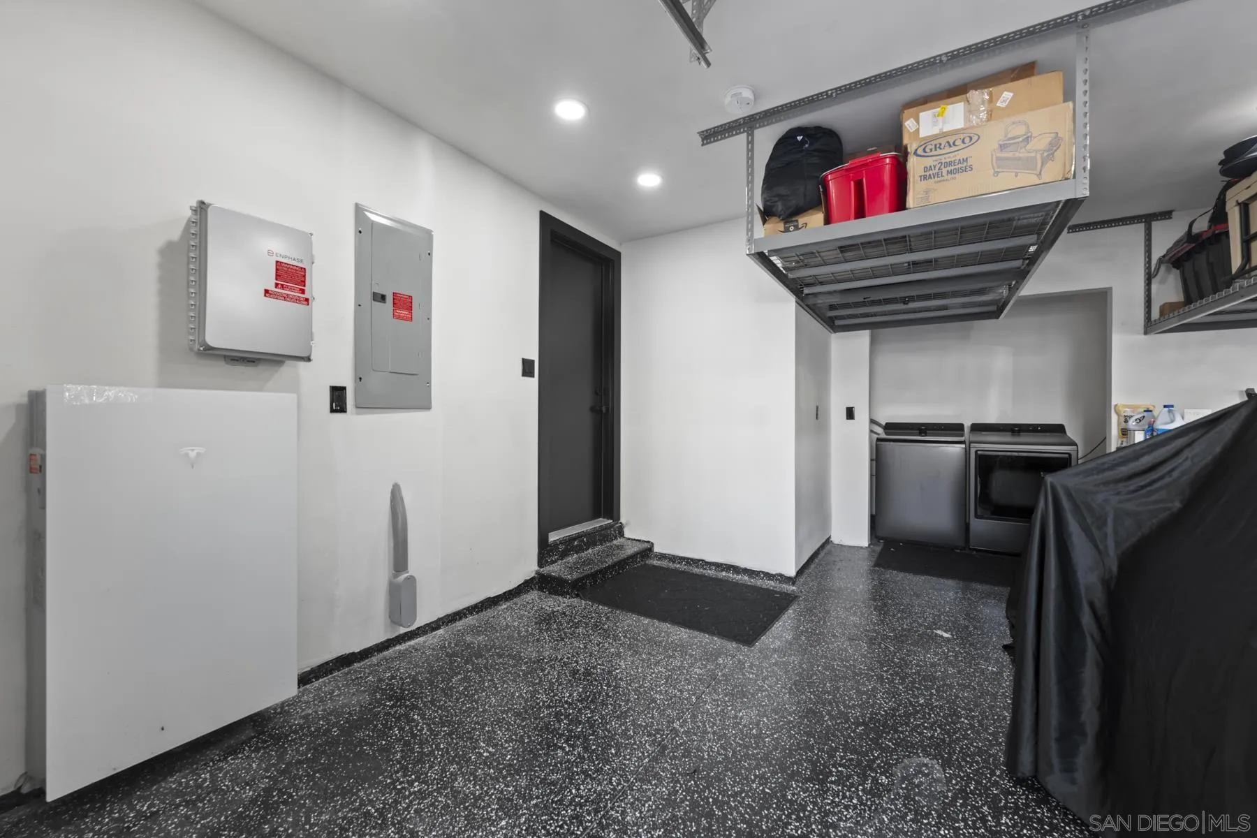 https://cdn.realtyfeed.com/cdn/127/260024937/e60960a0c9fdeace56f447a7226a2d79.webp