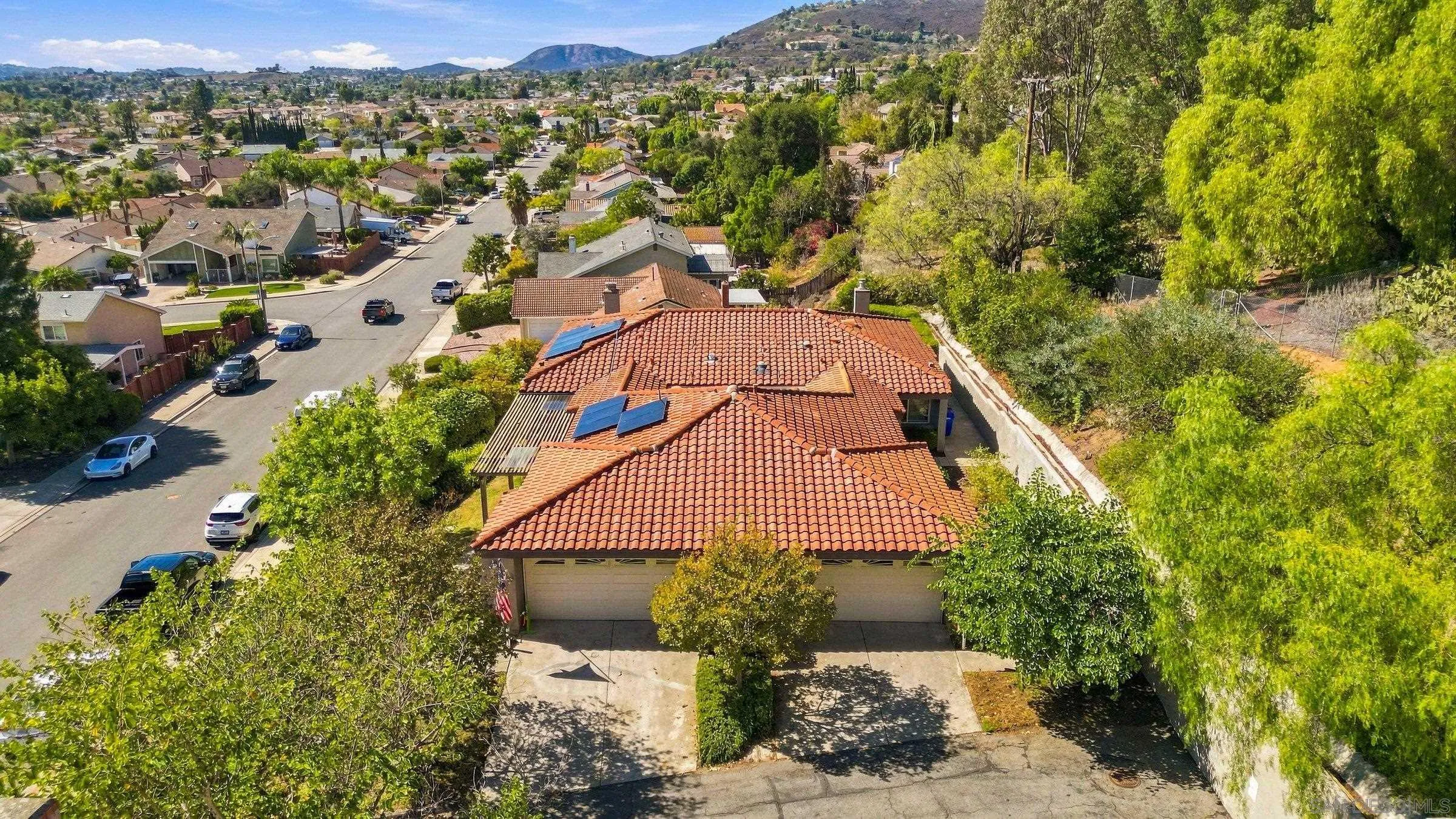 1318 Gary Ln, Escondido, CA 92026