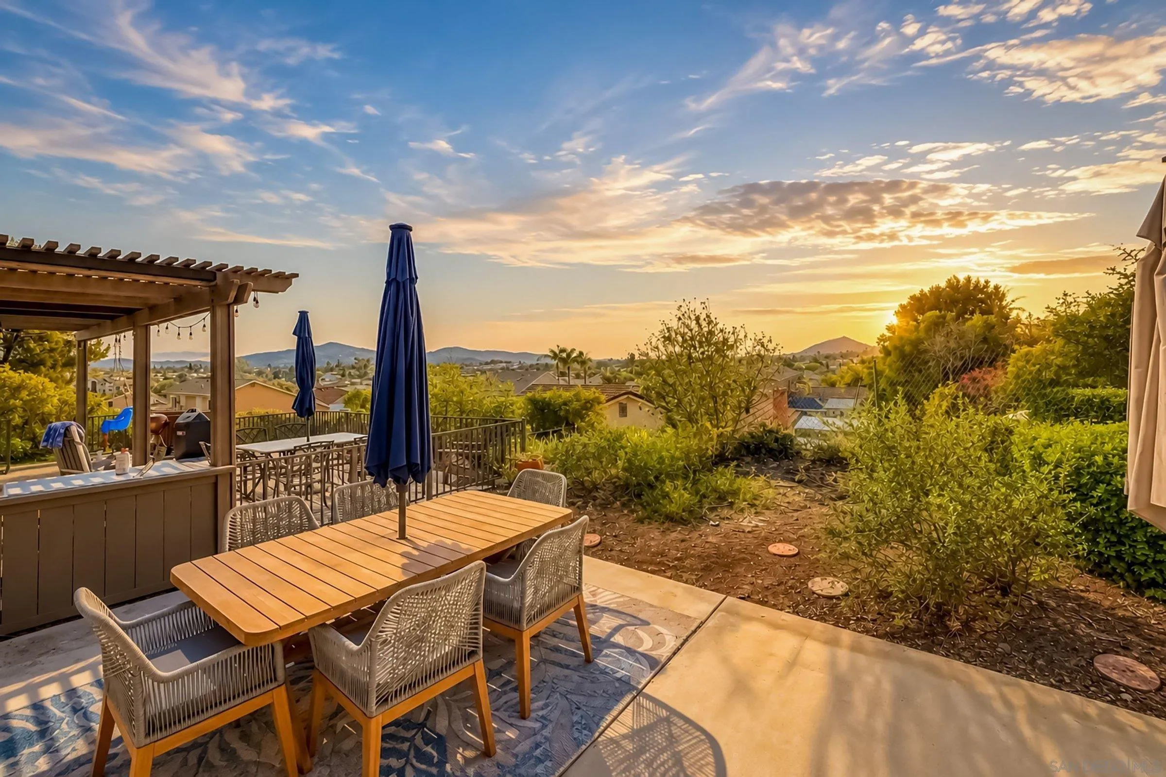 https://cdn.realtyfeed.com/cdn/127/260024939/78cf48aeea5f5ce48884d870d11a2478.webp