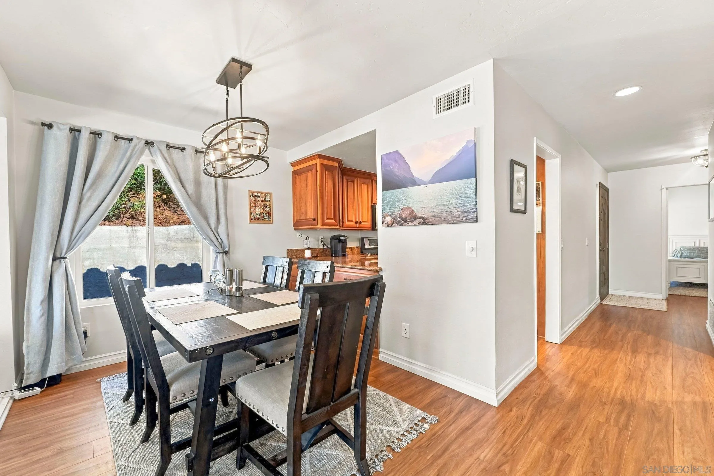 https://cdn.realtyfeed.com/cdn/127/260024939/a836df5914c96803c446c1237f22feb0.webp