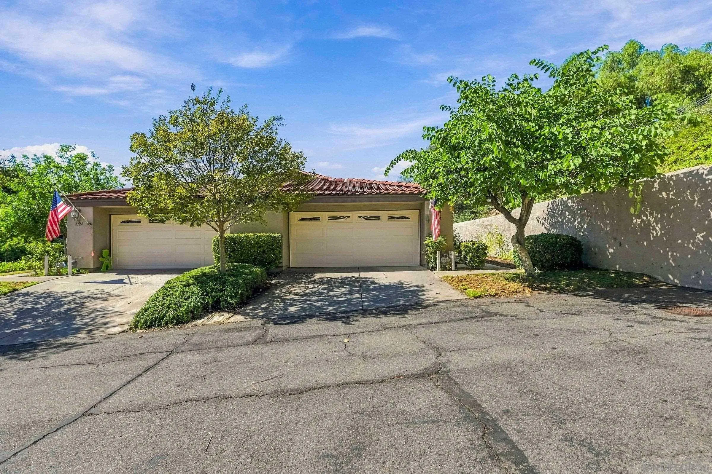 https://cdn.realtyfeed.com/cdn/127/260024939/def72fd9f79ab079ec5935a5bc439857.webp