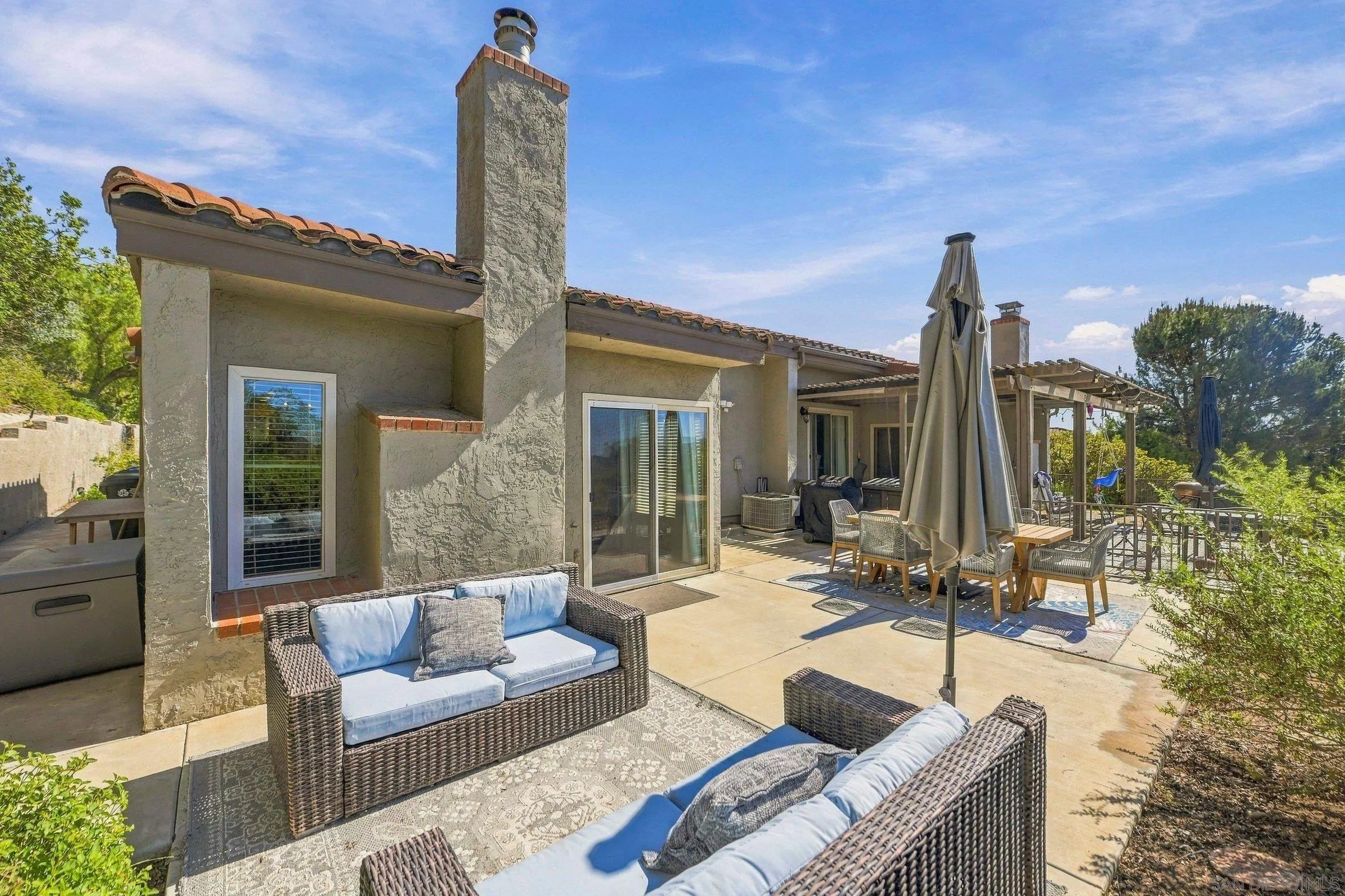 https://cdn.realtyfeed.com/cdn/127/260024939/e8d0a3349c20c0d33d2fcd5530209fb1.webp