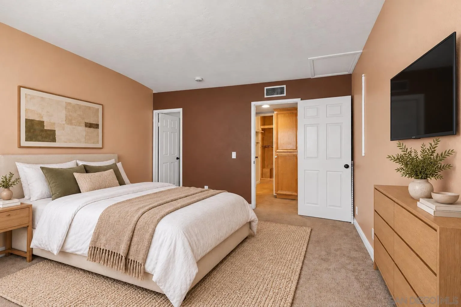 https://cdn.realtyfeed.com/cdn/127/260024941/120a749c876cd0cff963788c16081f46.webp