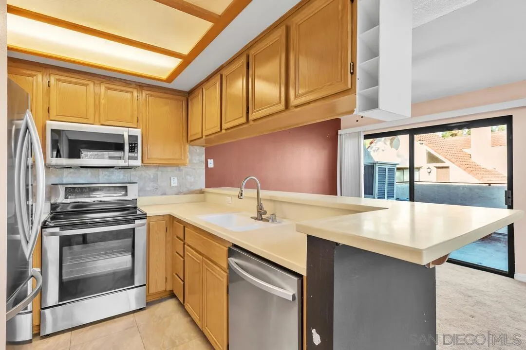 https://cdn.realtyfeed.com/cdn/127/260024941/3a4ff8f7d7f4c74e928ee72013bdfc4b.webp