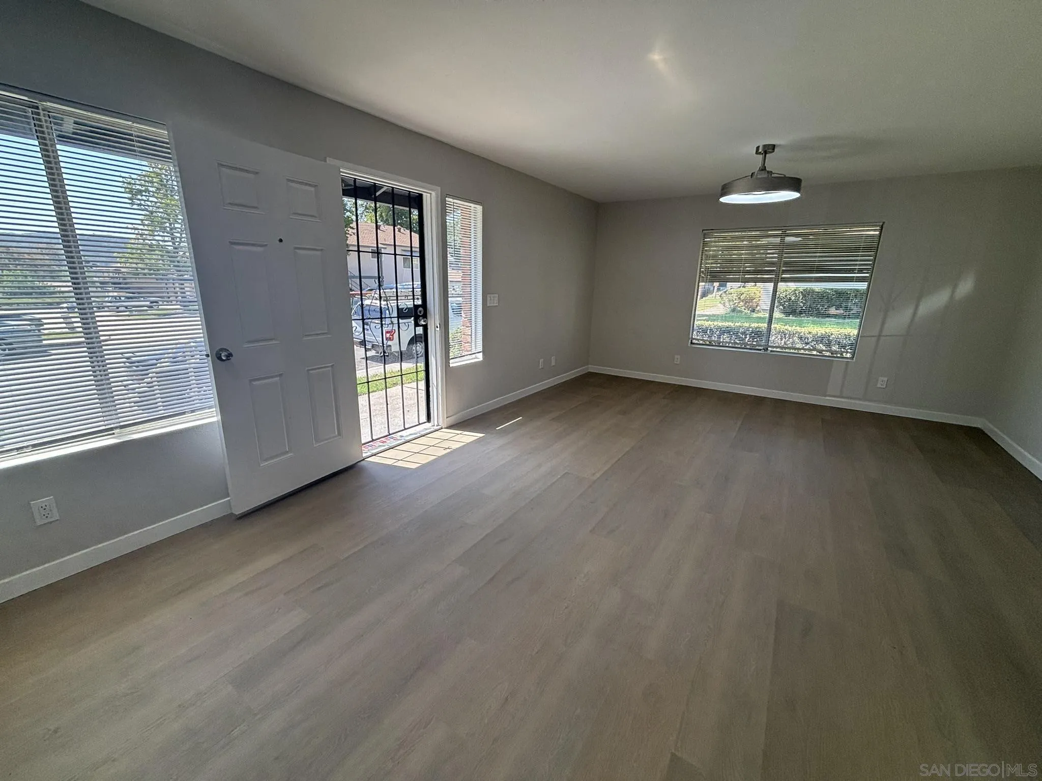 13942 Via Rimini, San Diego, CA 92129, photo 18