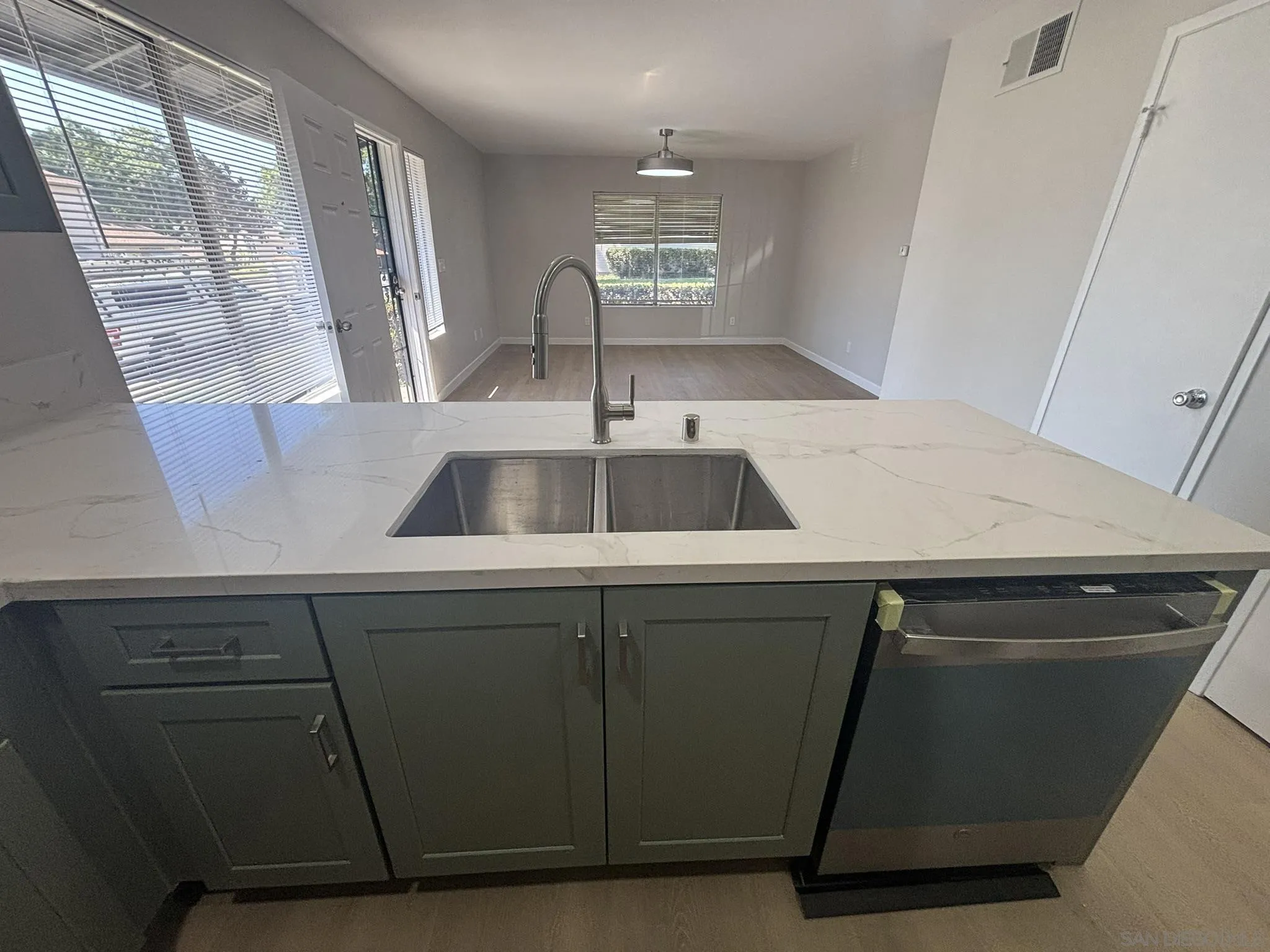 13942 Via Rimini, San Diego, CA 92129, photo 16