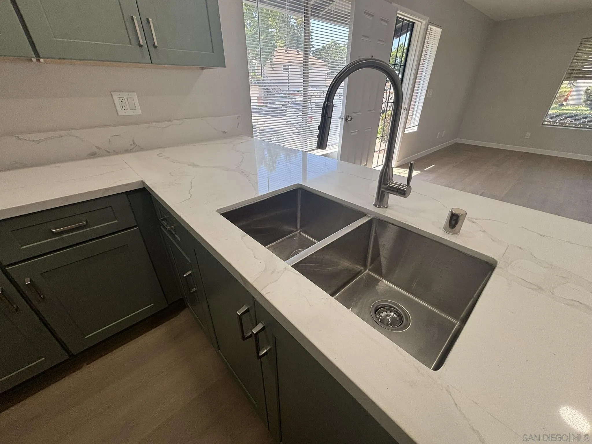 13942 Via Rimini, San Diego, CA 92129, photo 13