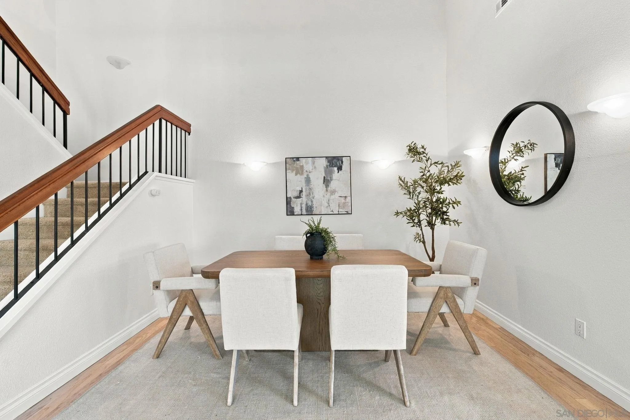 https://cdn.realtyfeed.com/cdn/127/260024945/c19526fcf21431e194425b347da44bac.webp