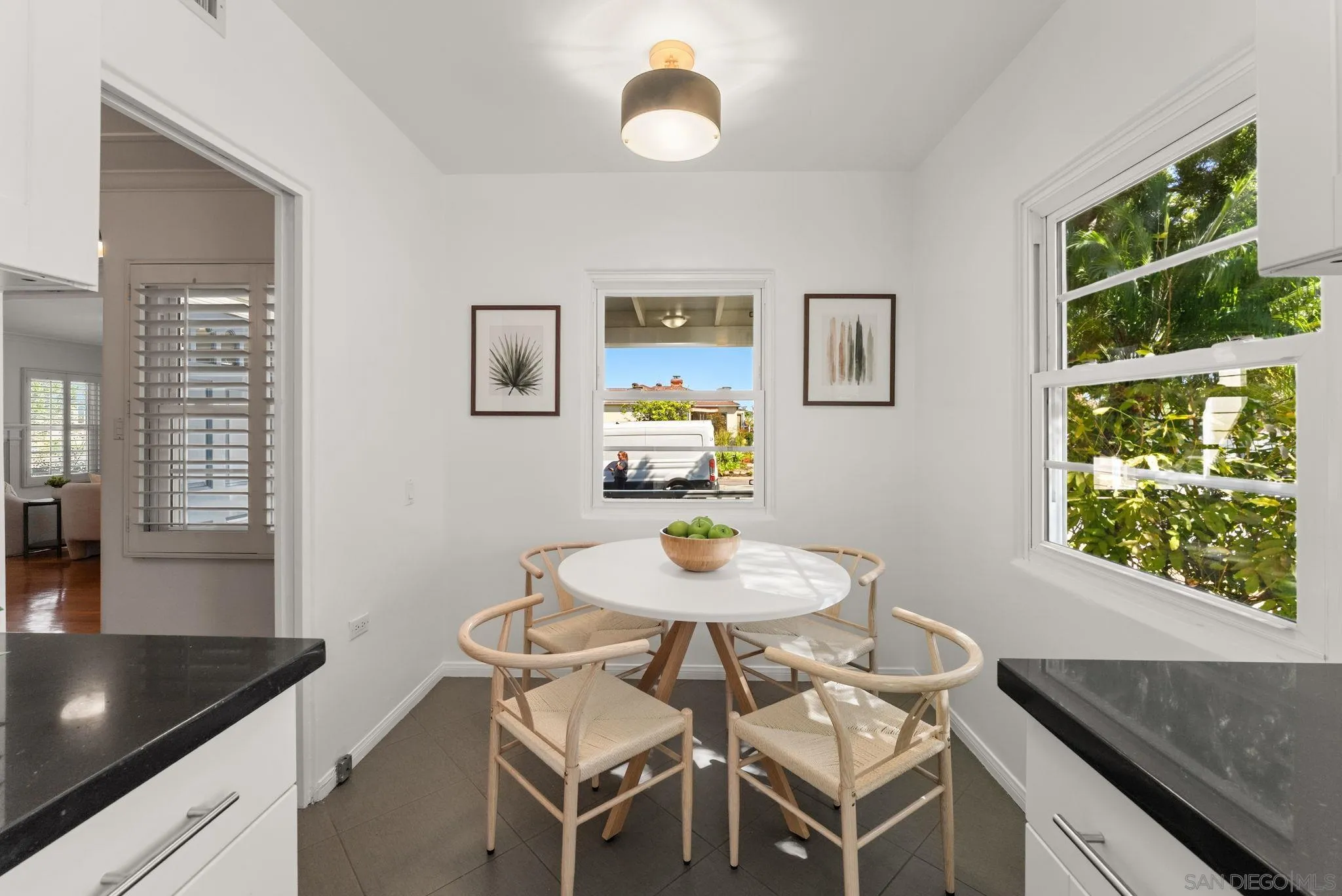 https://cdn.realtyfeed.com/cdn/127/260024946/4cedb24edc58d51e56f844a1711d48a4.webp