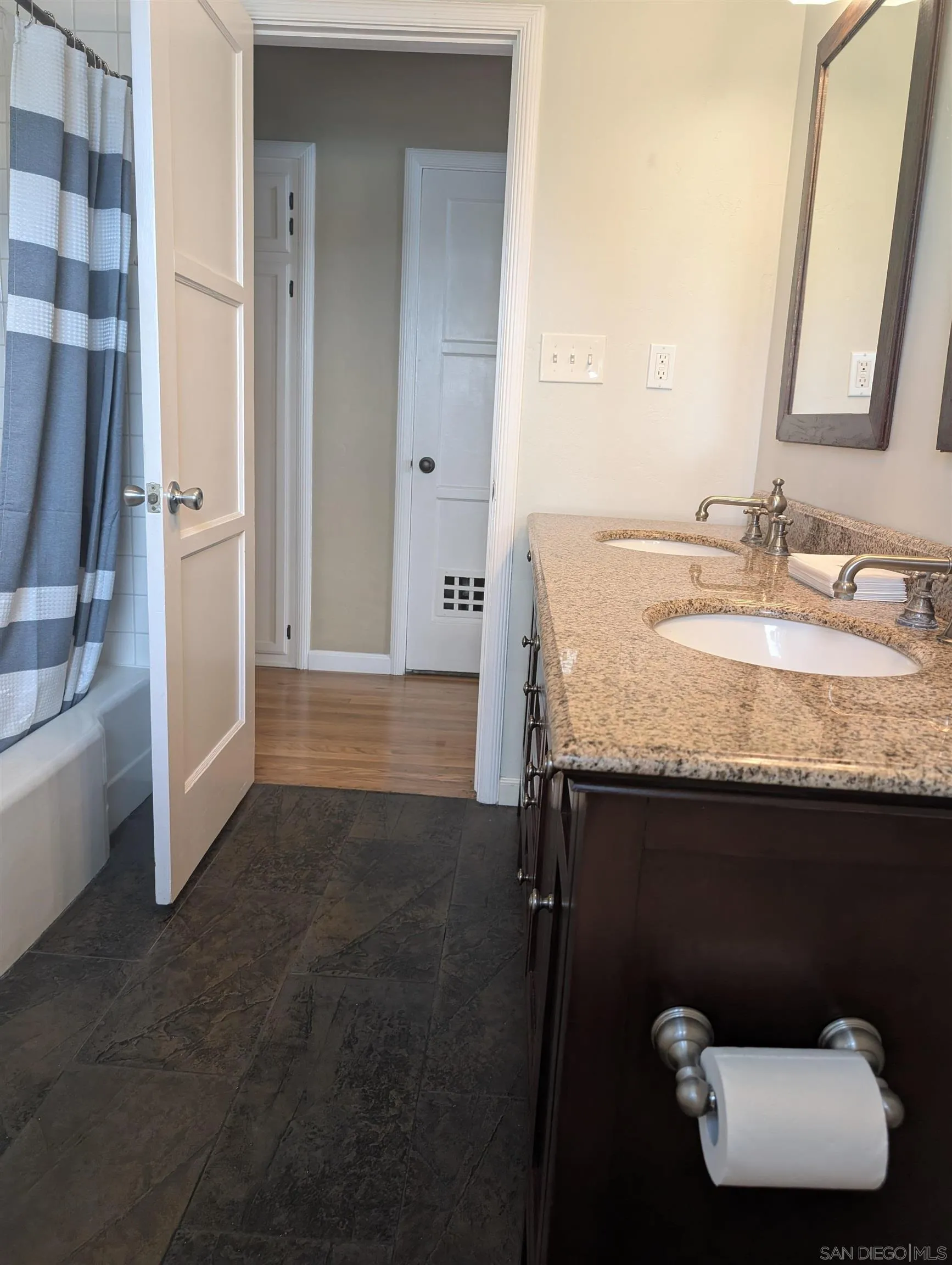 3633 Jewell St, San Diego, CA 92109, photo 16