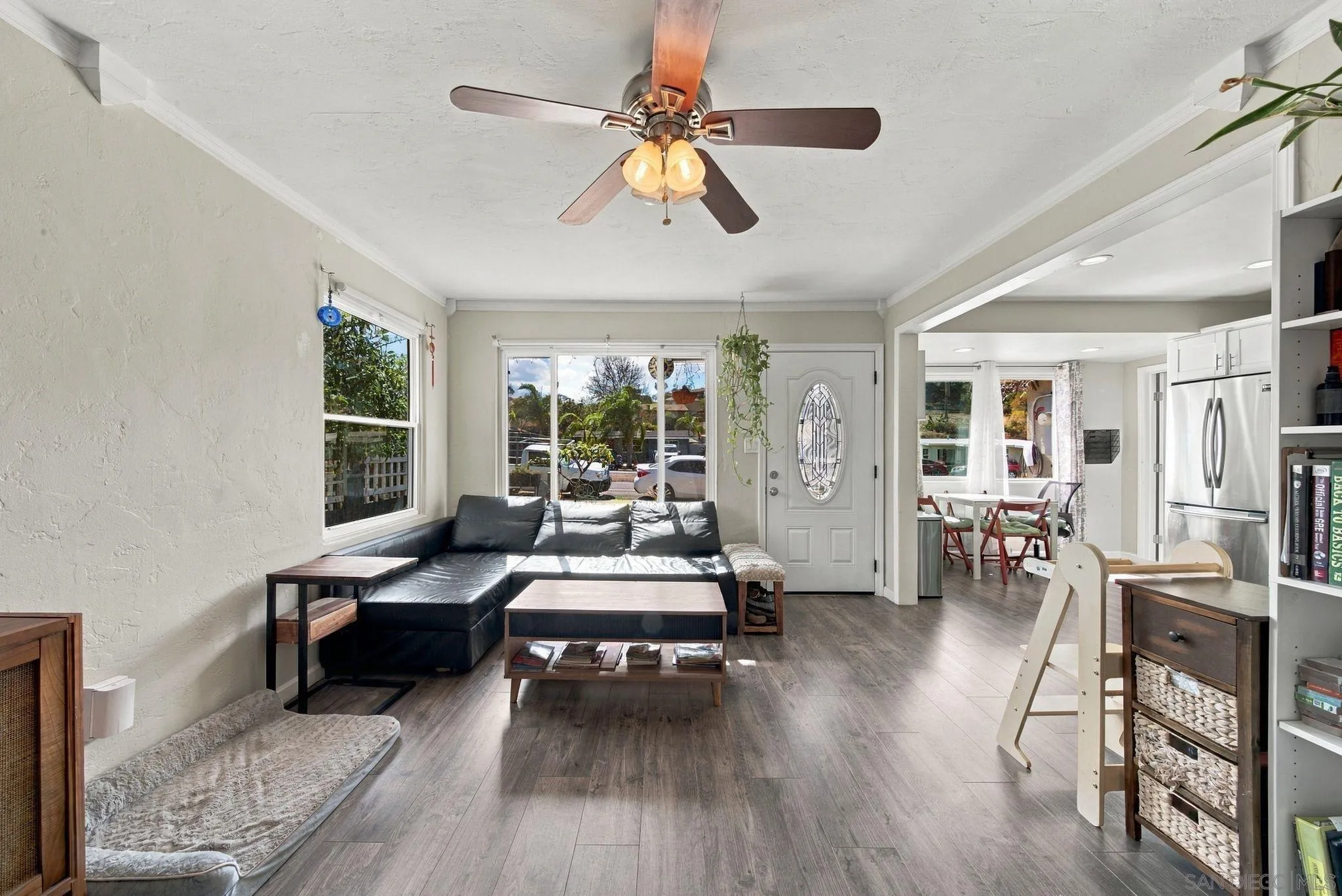 https://cdn.realtyfeed.com/cdn/127/260024960/42a9ed9f55bd40a0777e448cb875580f.webp