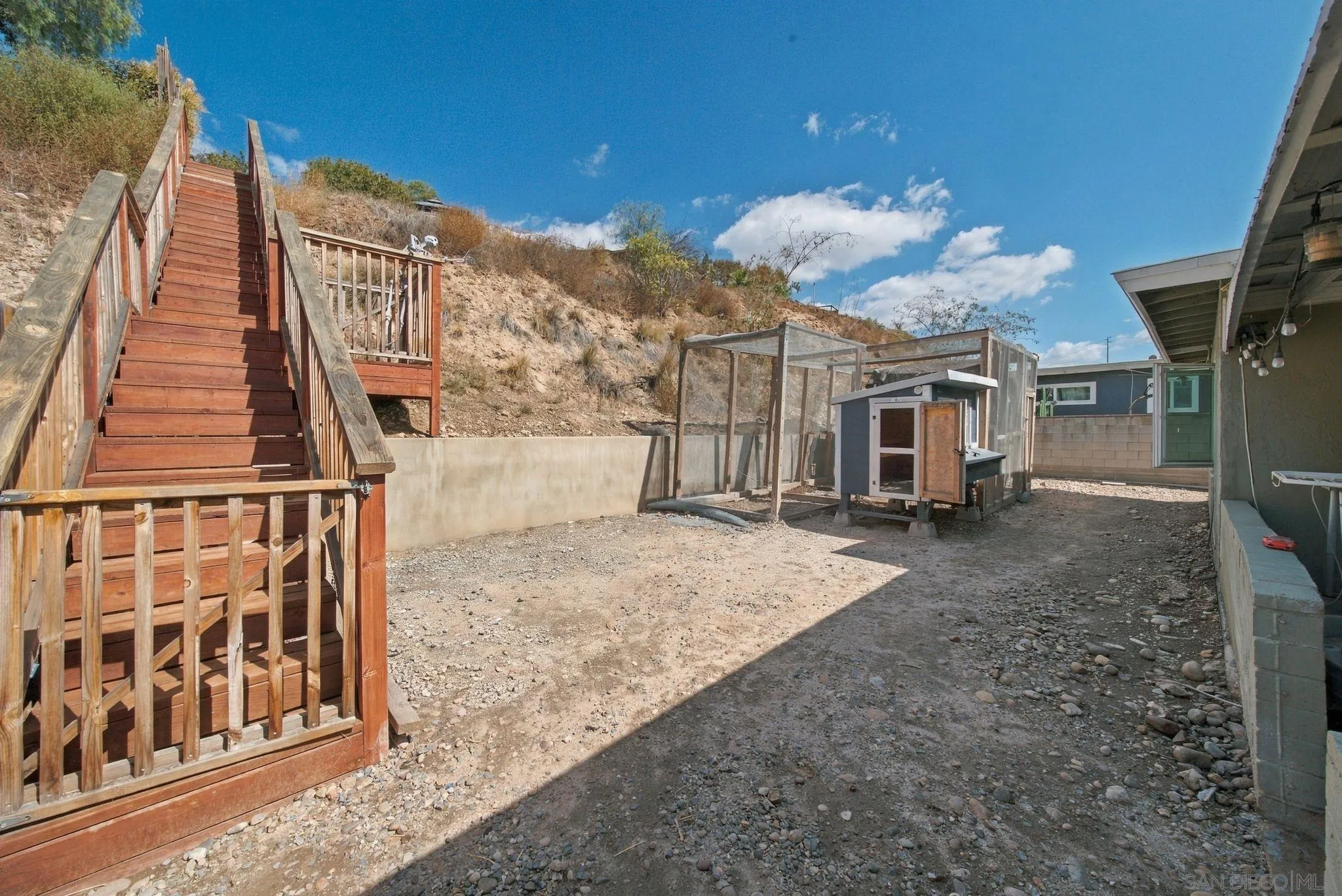 https://cdn.realtyfeed.com/cdn/127/260024960/945ef81236046443262efbdcca6e029b.webp