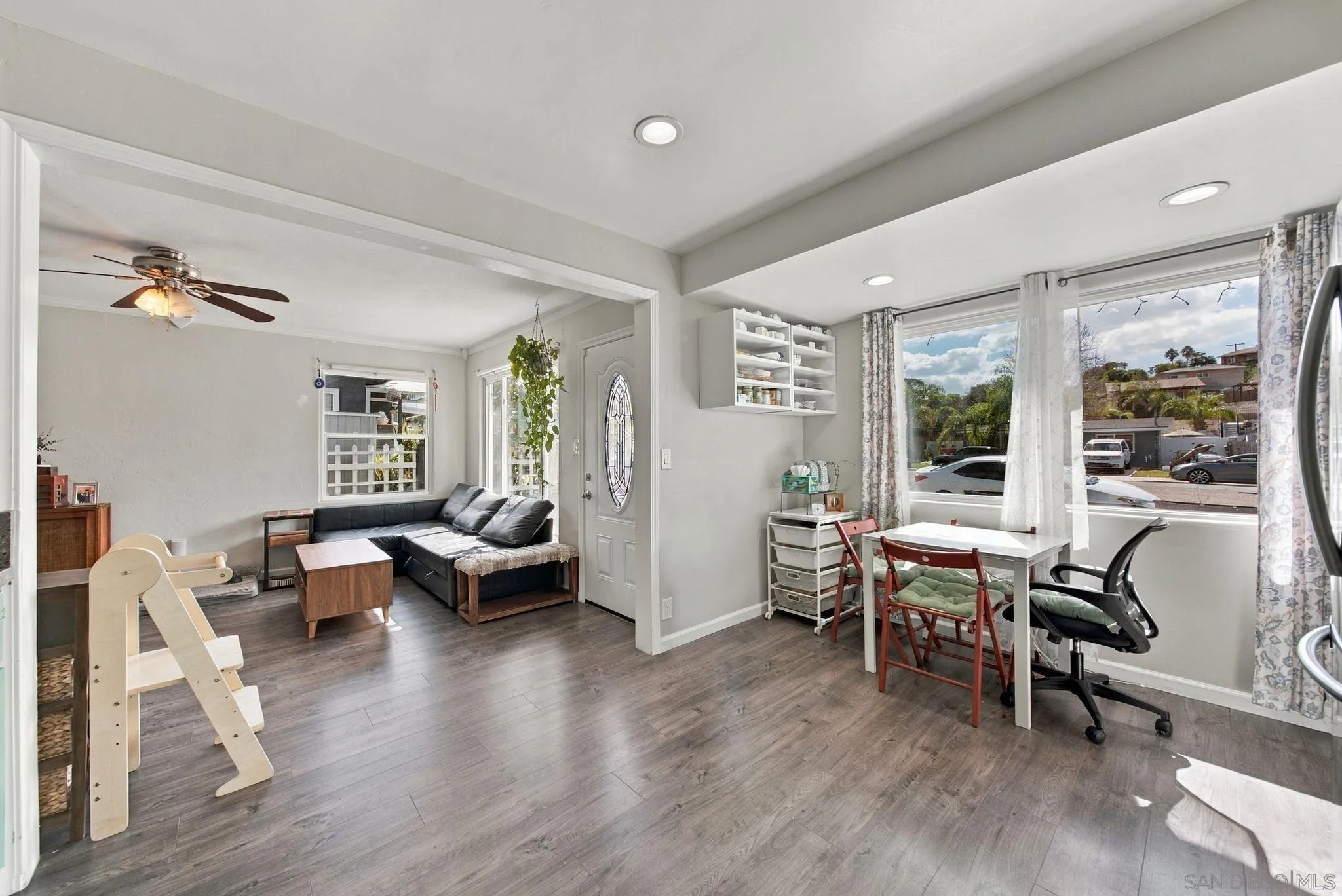 https://cdn.realtyfeed.com/cdn/127/260024960/c875a466fdf63e5af5d46778e296ad8d.webp