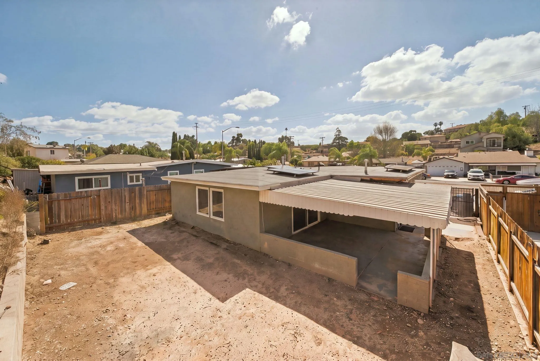 https://cdn.realtyfeed.com/cdn/127/260024960/ca0d451e93ec0fba0a8993c760c6517f.webp