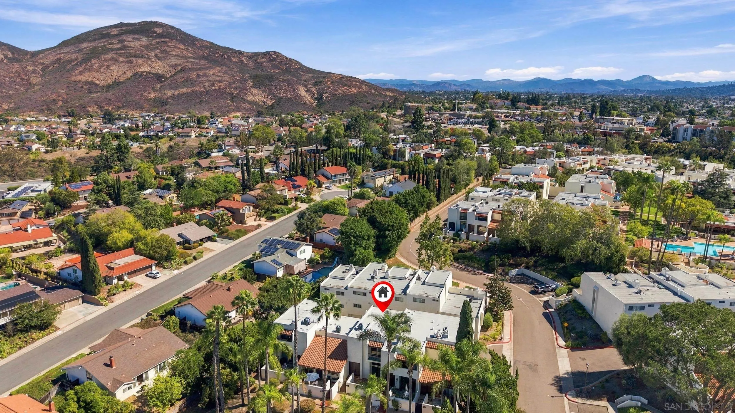 https://cdn.realtyfeed.com/cdn/127/260024965/b4222cc3bea02b8fe7cfa6d1f5975a98.webp