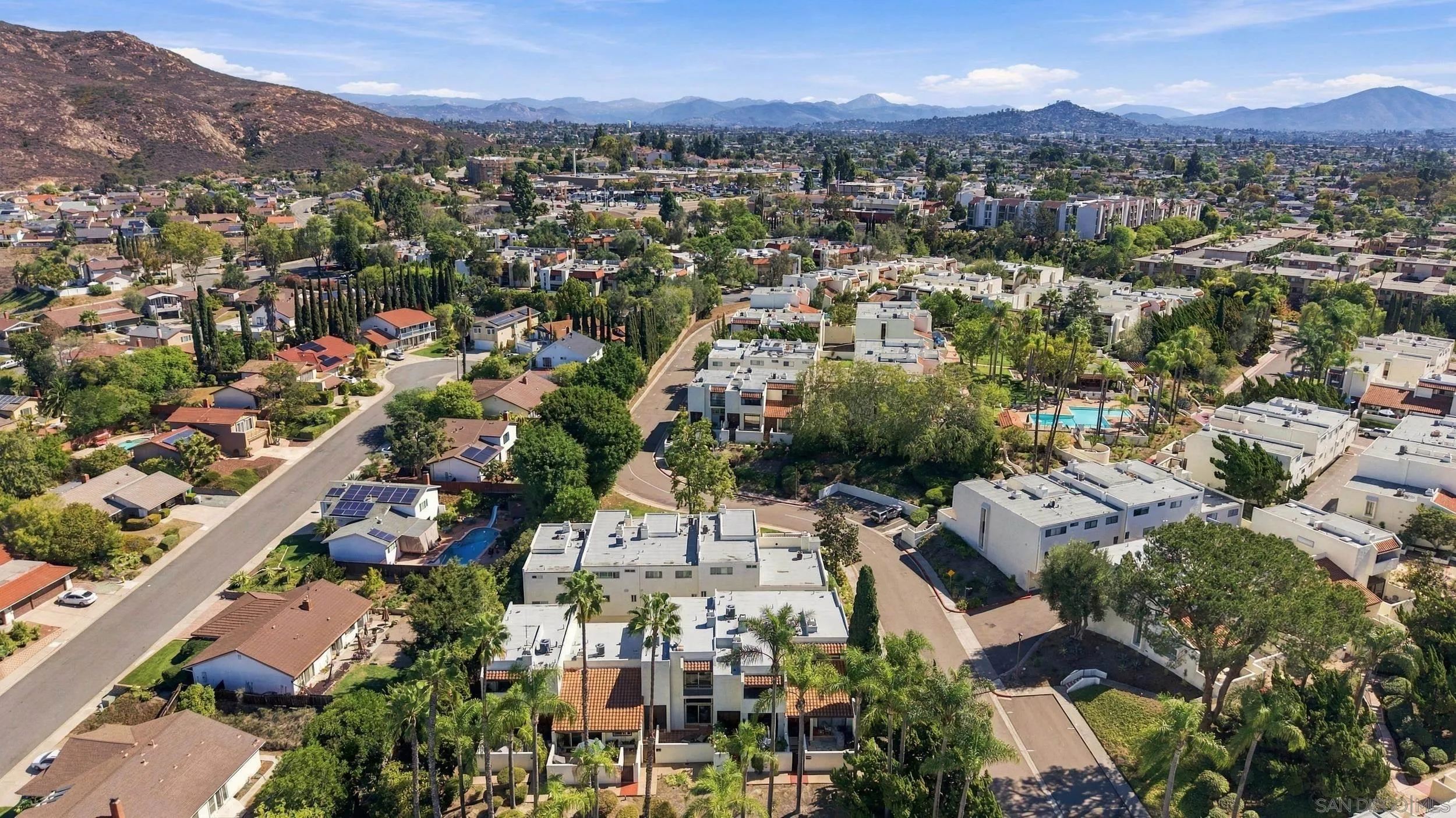 https://cdn.realtyfeed.com/cdn/127/260024965/dcb6cfa85582d5dac83c5ee9a88cd7fc.webp