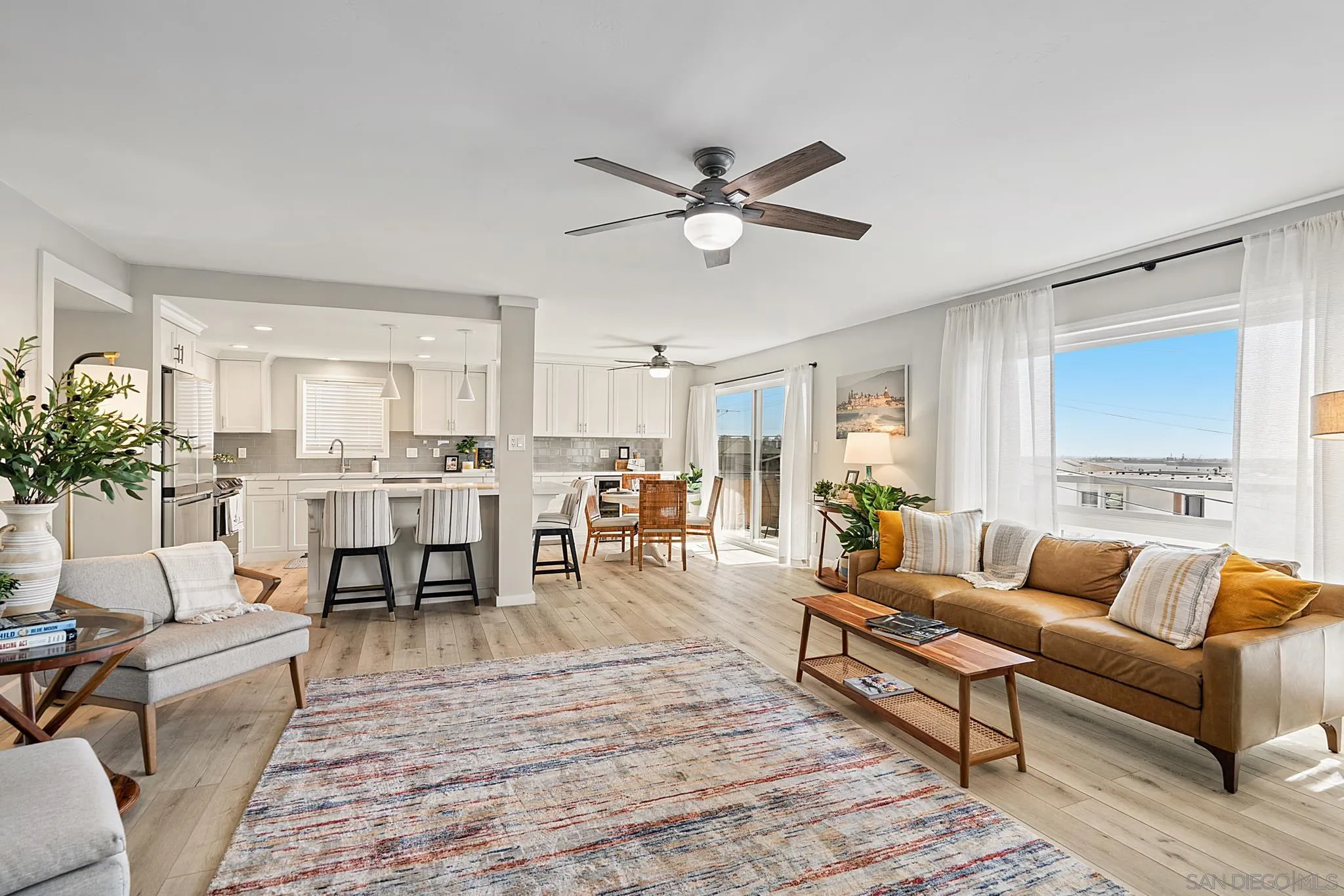 https://cdn.realtyfeed.com/cdn/127/260024983/697ce8ba73869ece7fb17e738a41e3a2.webp