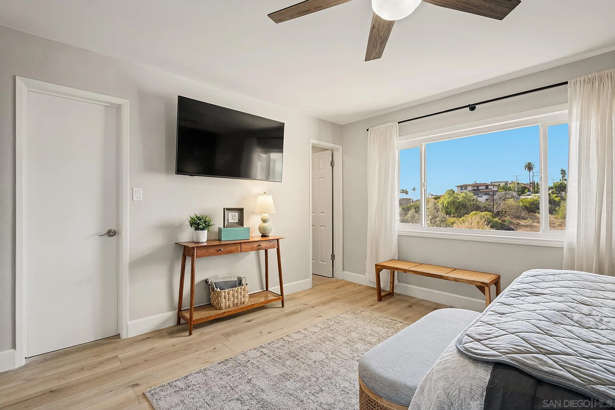 https://cdn.realtyfeed.com/cdn/127/260024983/f0f5c72461c693ff2091cc5c50feca02.webp