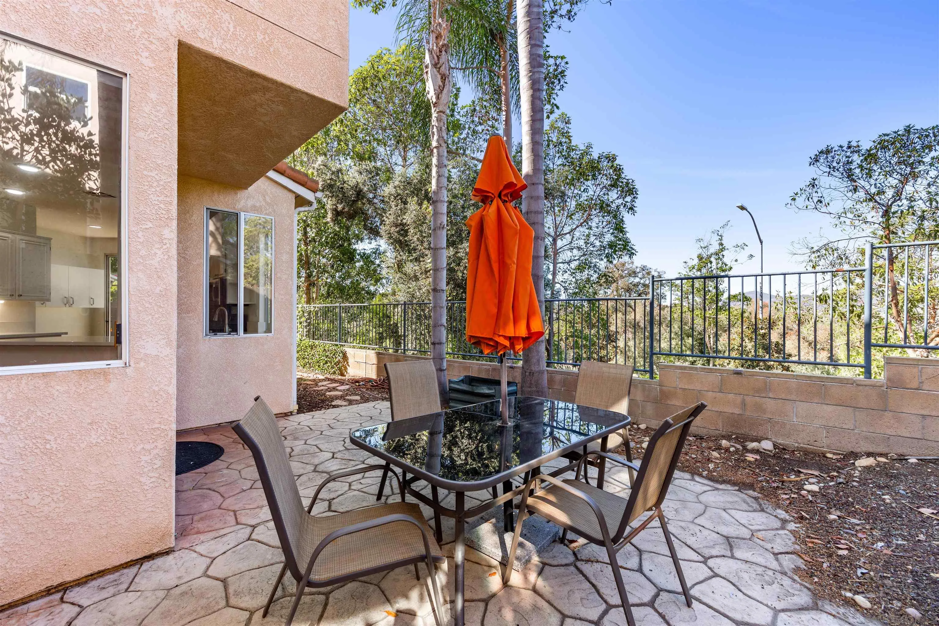 https://cdn.realtyfeed.com/cdn/127/260024987/2f310e98ef82b8915bda1bac2f4fb7aa.webp