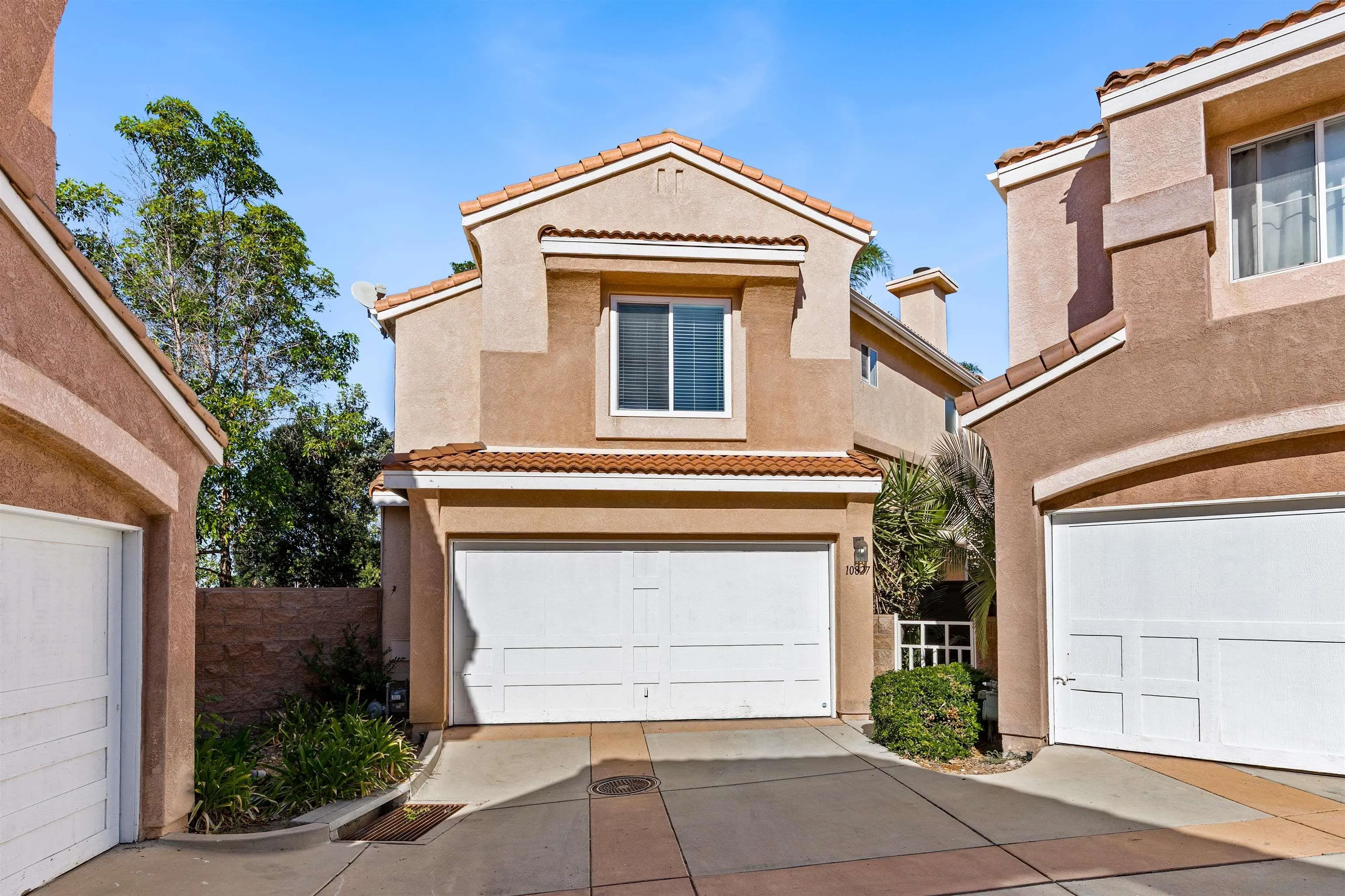 https://cdn.realtyfeed.com/cdn/127/260024987/72cdaeb224d2b54a70e0a80335706a91.webp