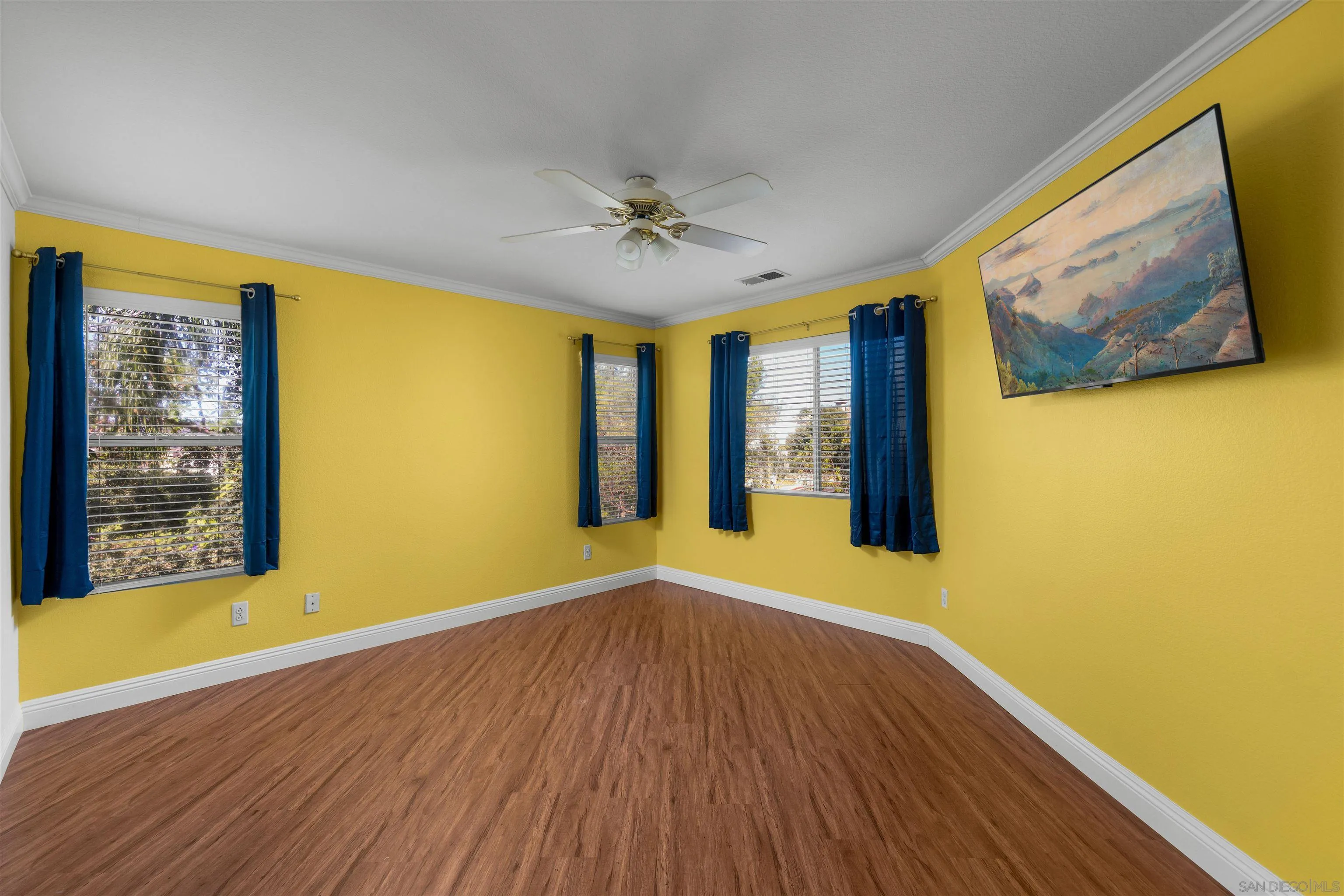 https://cdn.realtyfeed.com/cdn/127/260024987/d70139a2c70731f17ffbe8c1a5e56c5b.webp