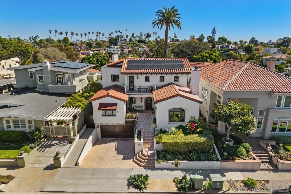 https://cdn.realtyfeed.com/cdn/127/260024991/03aca1c5833e51087a6abd6b9a3c6410.webp