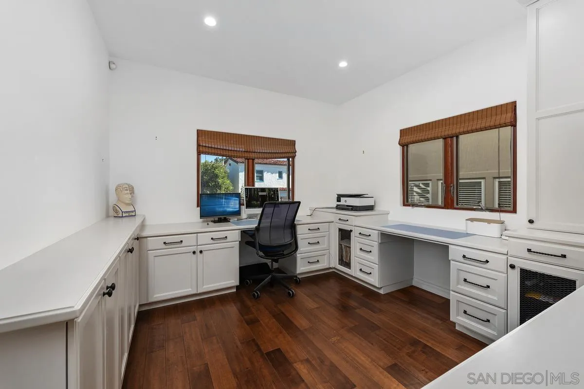 https://cdn.realtyfeed.com/cdn/127/260024991/6423524d6b606dc0d2bffd72ece6dbde.webp