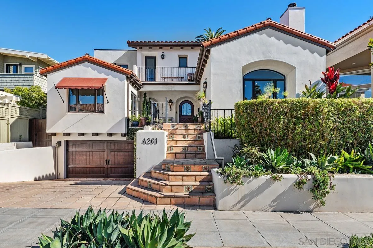 https://cdn.realtyfeed.com/cdn/127/260024991/a3bdfe76cf2e50120a0673121de7c957.webp