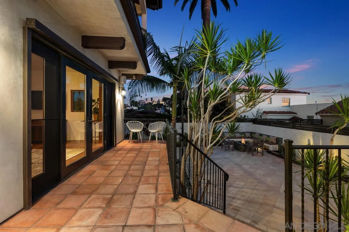 https://cdn.realtyfeed.com/cdn/127/260024991/ac78e795cbf523ef47b044fcf46b173d.webp