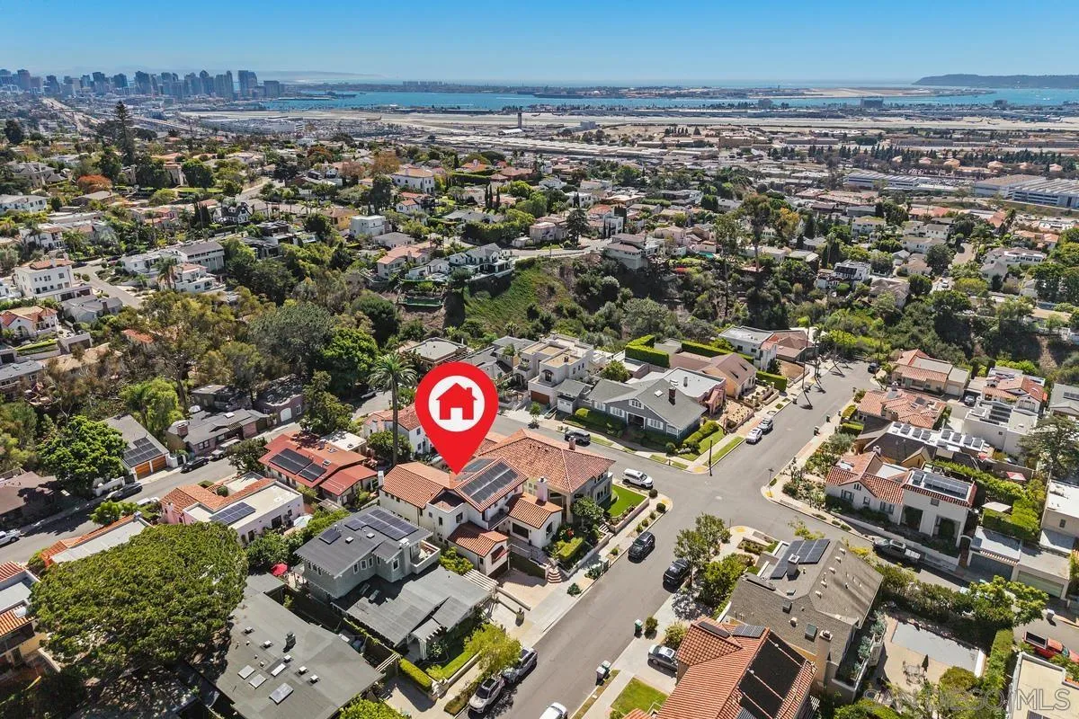 https://cdn.realtyfeed.com/cdn/127/260024991/d45261da1c467e018da967ba29c12729.webp