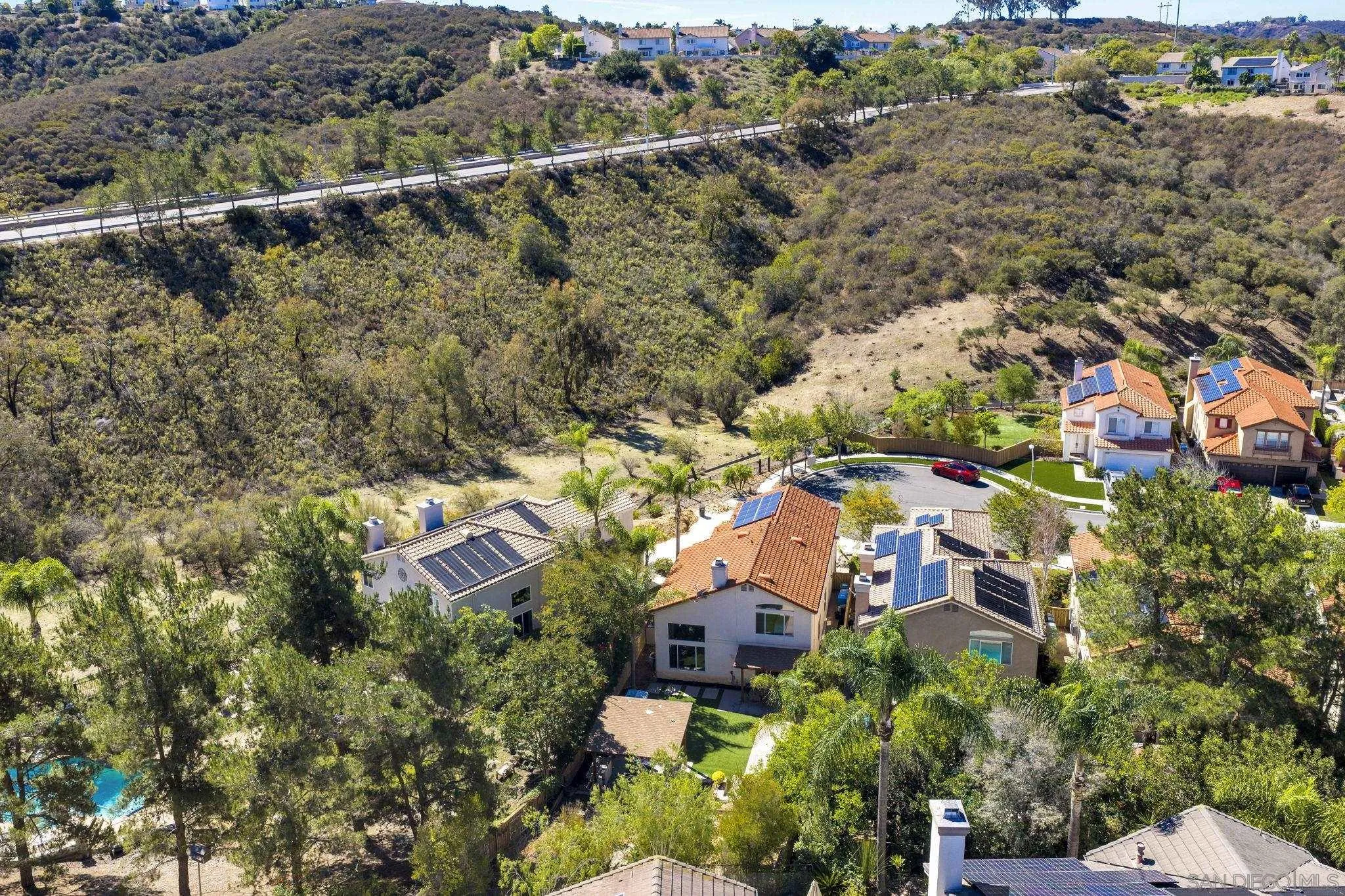 https://cdn.realtyfeed.com/cdn/127/260024996/078bfa99f62182b2df2fa870b2bbfb2f.webp