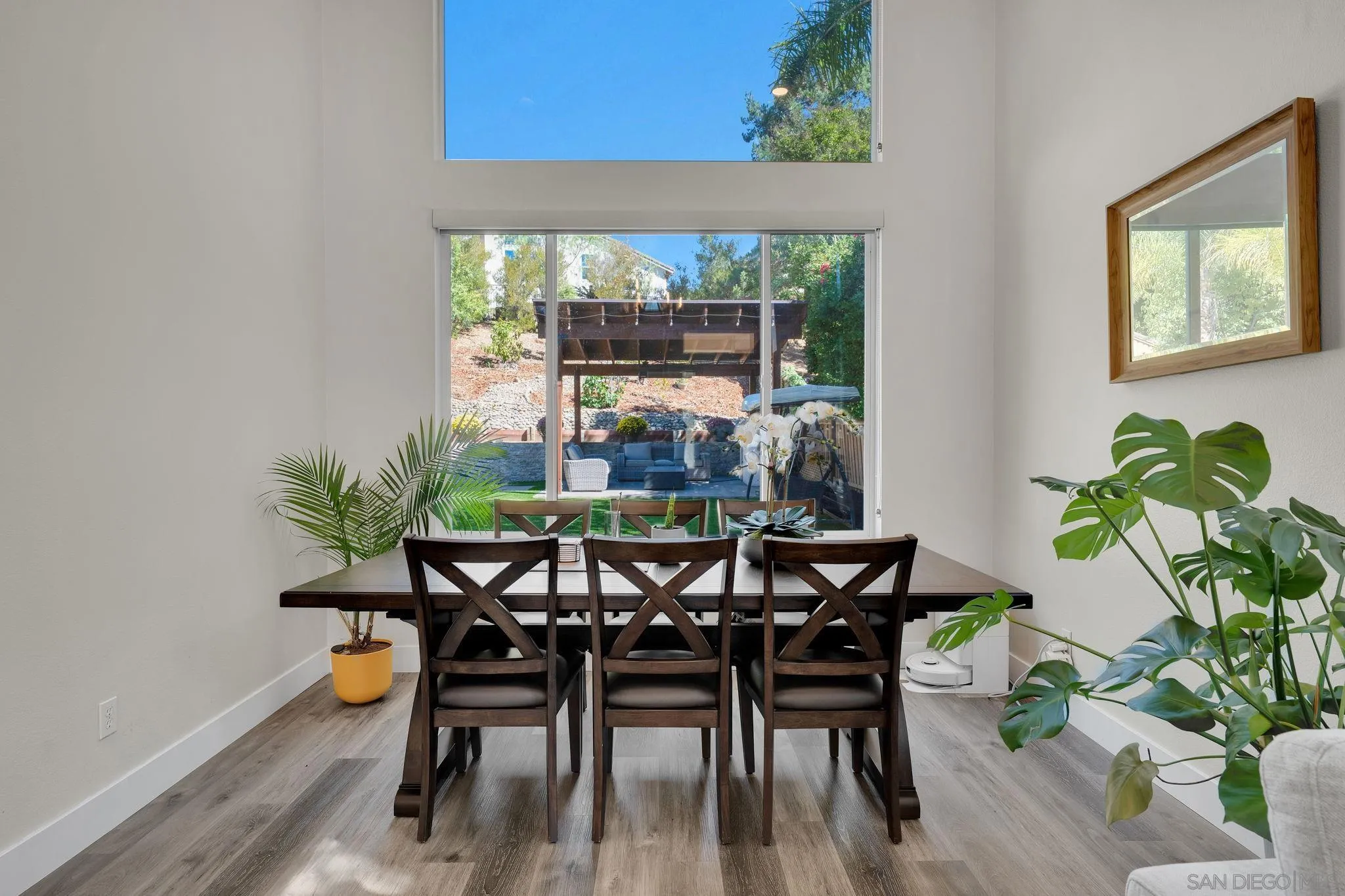 https://cdn.realtyfeed.com/cdn/127/260024996/57311be741fe263577114b1d37481fca.webp