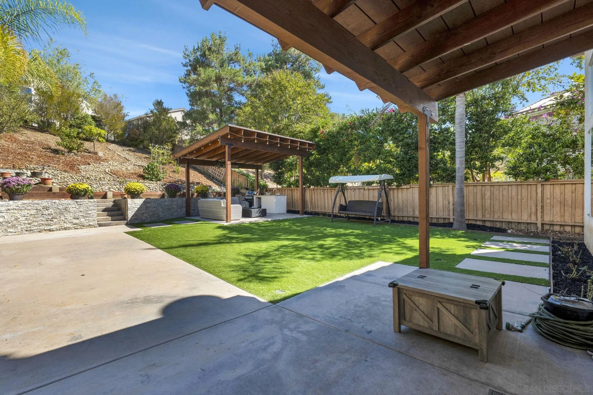 https://cdn.realtyfeed.com/cdn/127/260024996/a4643ae37a03f4895dd5eeaaaadca3fd.webp